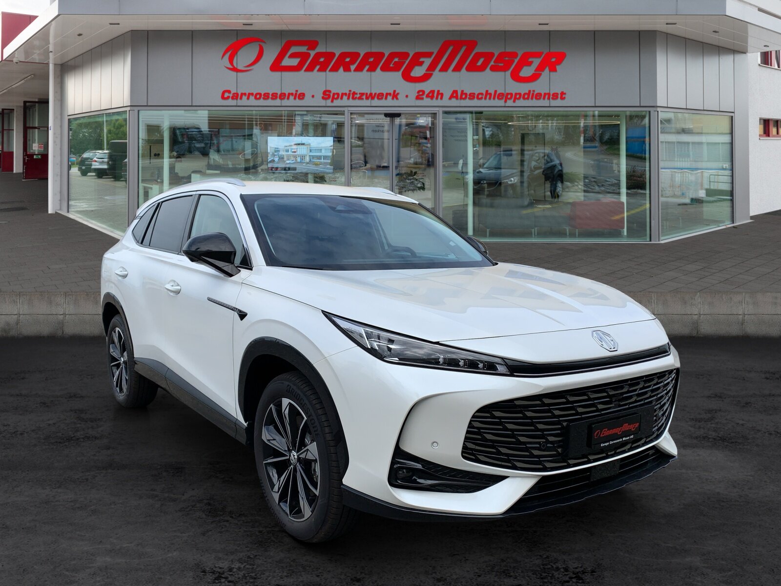 MG HS 1.5 Hybrid Luxury, Voll-Hybrid Benzin/Elektro, Neuwagen, Automatik - 3