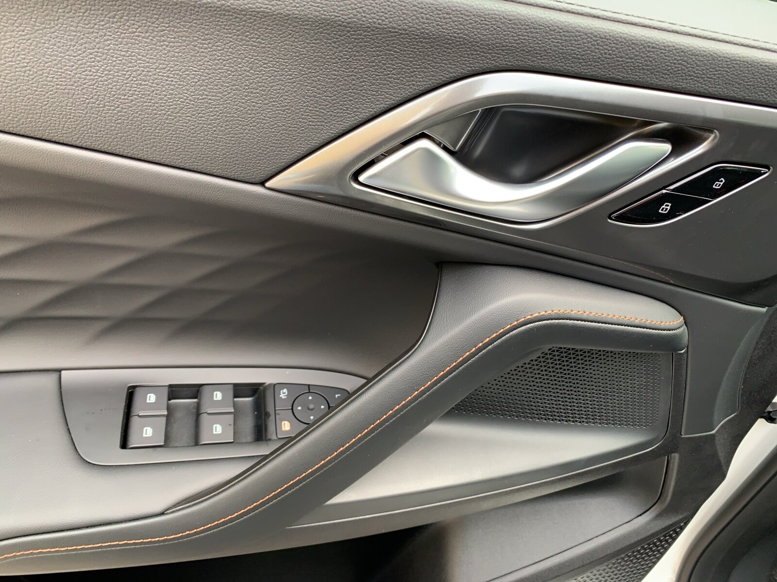 MG HS 1.5 Hybrid Luxury, Voll-Hybrid Benzin/Elektro, Neuwagen, Automatik - 5