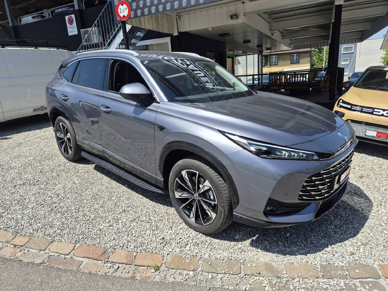 MG HS PHEV Luxury, Hybride Rechargeable Essence/Électricité, Occasion / Utilisé, Automatique - 2