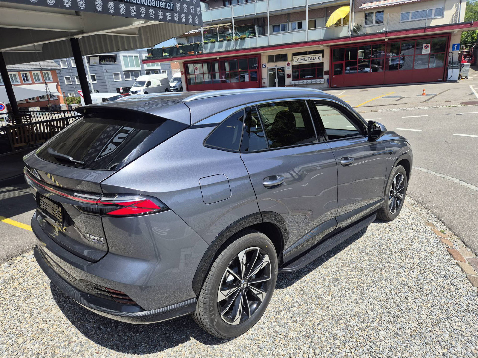 MG HS PHEV Luxury, Hybride Rechargeable Essence/Électricité, Occasion / Utilisé, Automatique - 6