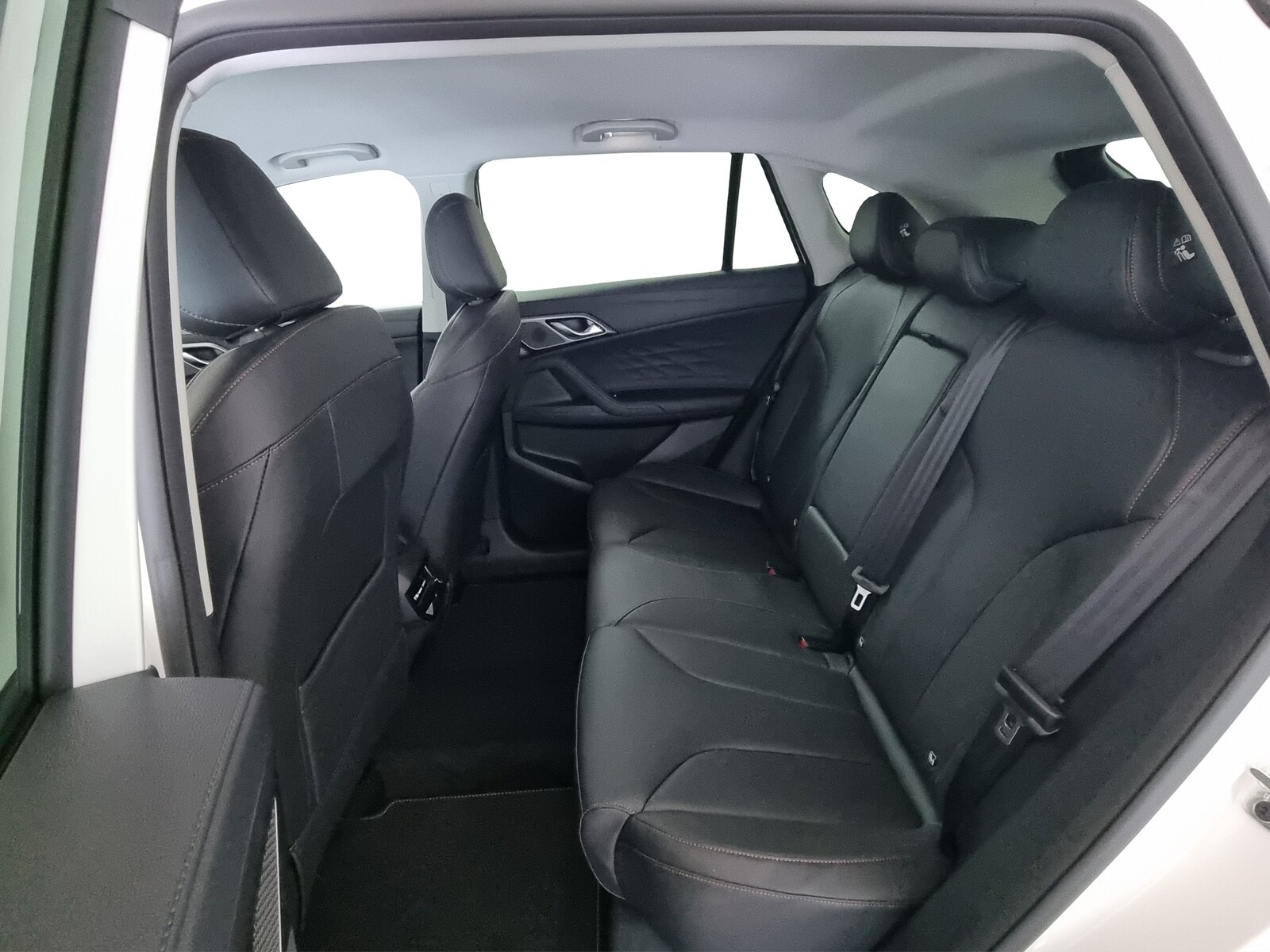 MG MG HS 1.5 T PHEV Luxury, Plug-in-Hybrid Benzina/Elettrica, Occasioni / Usate, Automatico - 7
