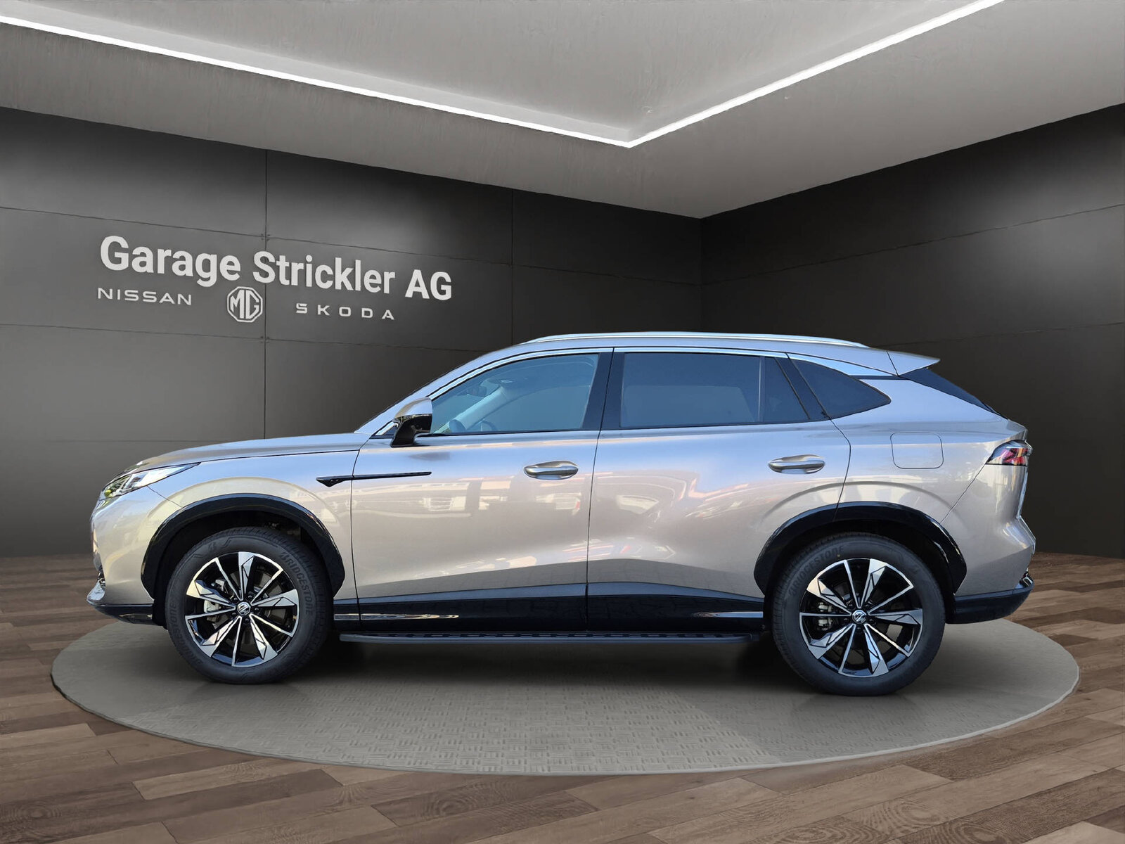 MG HS 1.5 PHEV Luxury, Plug-in-Hybrid Benzina/Elettrica, Occasioni / Usate, Automatico - 2