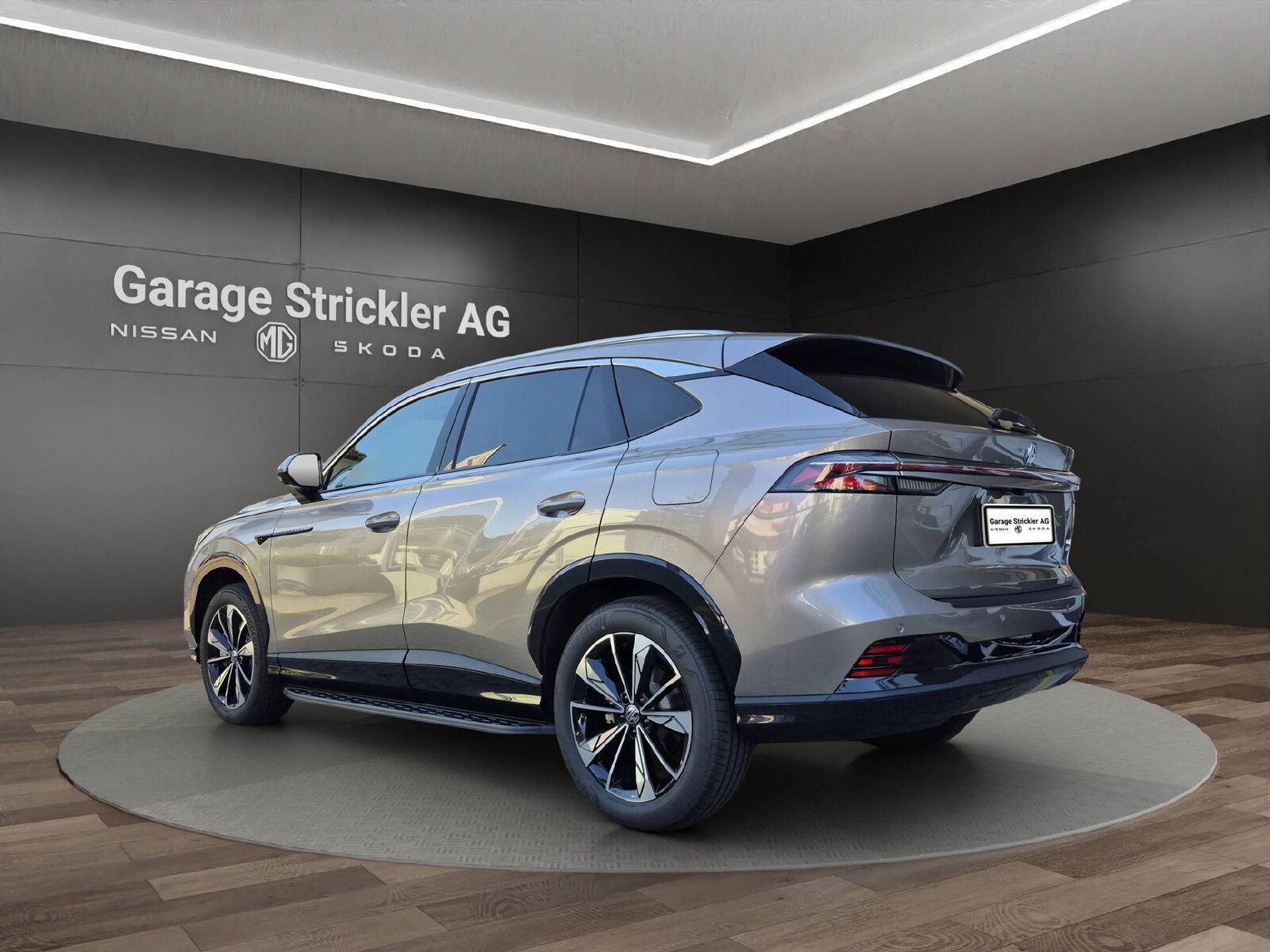 MG HS 1.5 PHEV Luxury, Plug-in-Hybrid Benzina/Elettrica, Occasioni / Usate, Automatico - 3