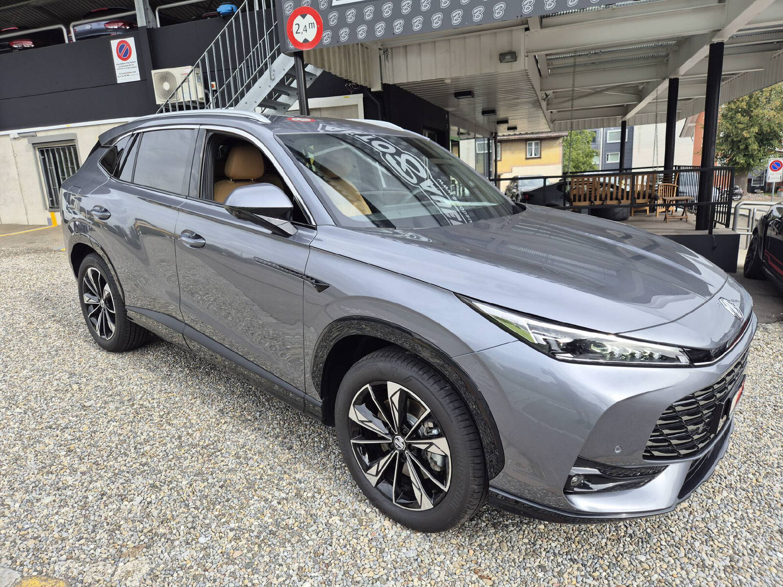 MG HS 1.5 Hybrid Luxury, Voll-Hybrid Benzin/Elektro, Occasion / Gebraucht, Automatik - 2