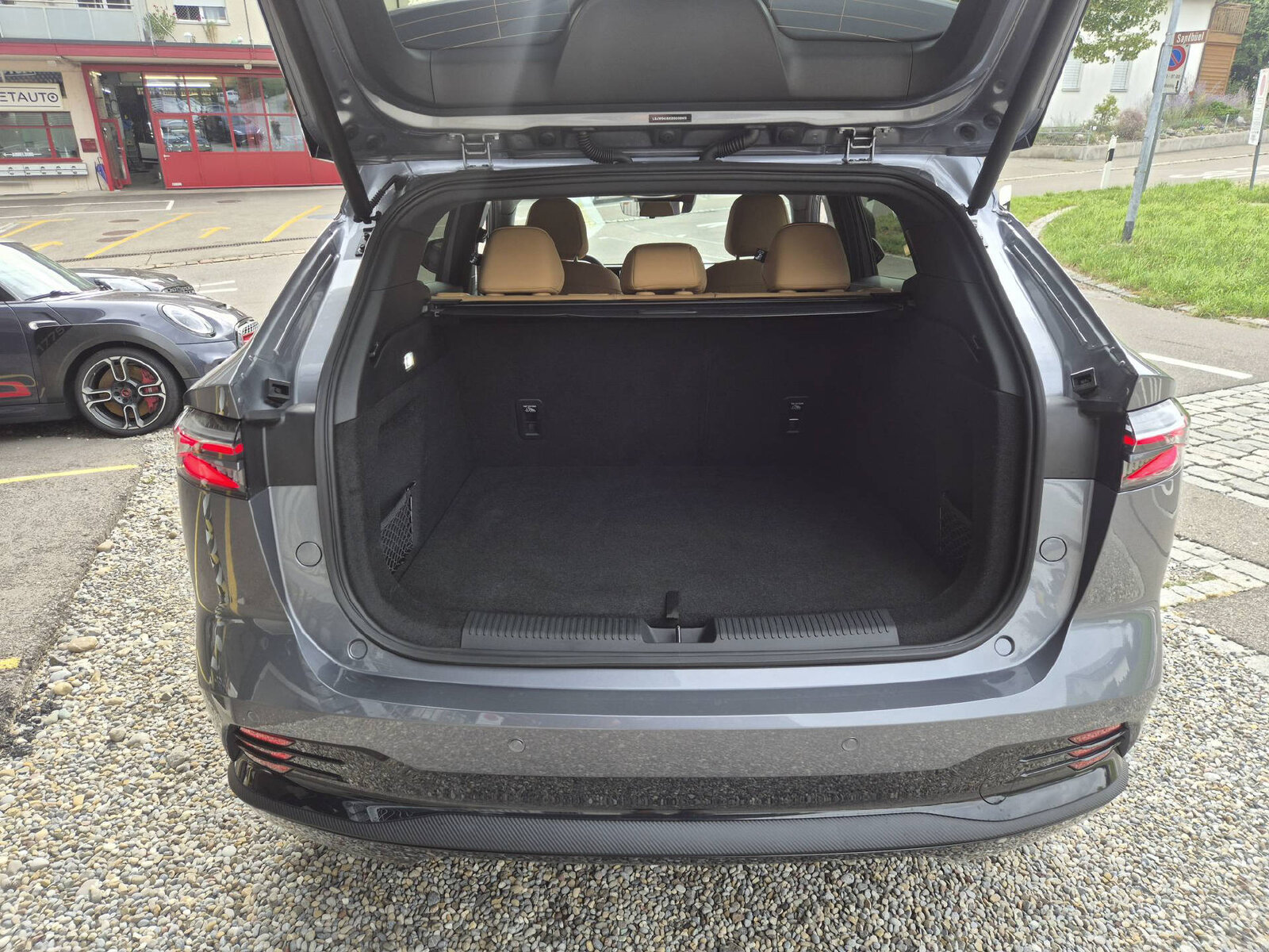 MG HS 1.5 Hybrid Luxury, Voll-Hybrid Benzin/Elektro, Occasion / Gebraucht, Automatik - 7