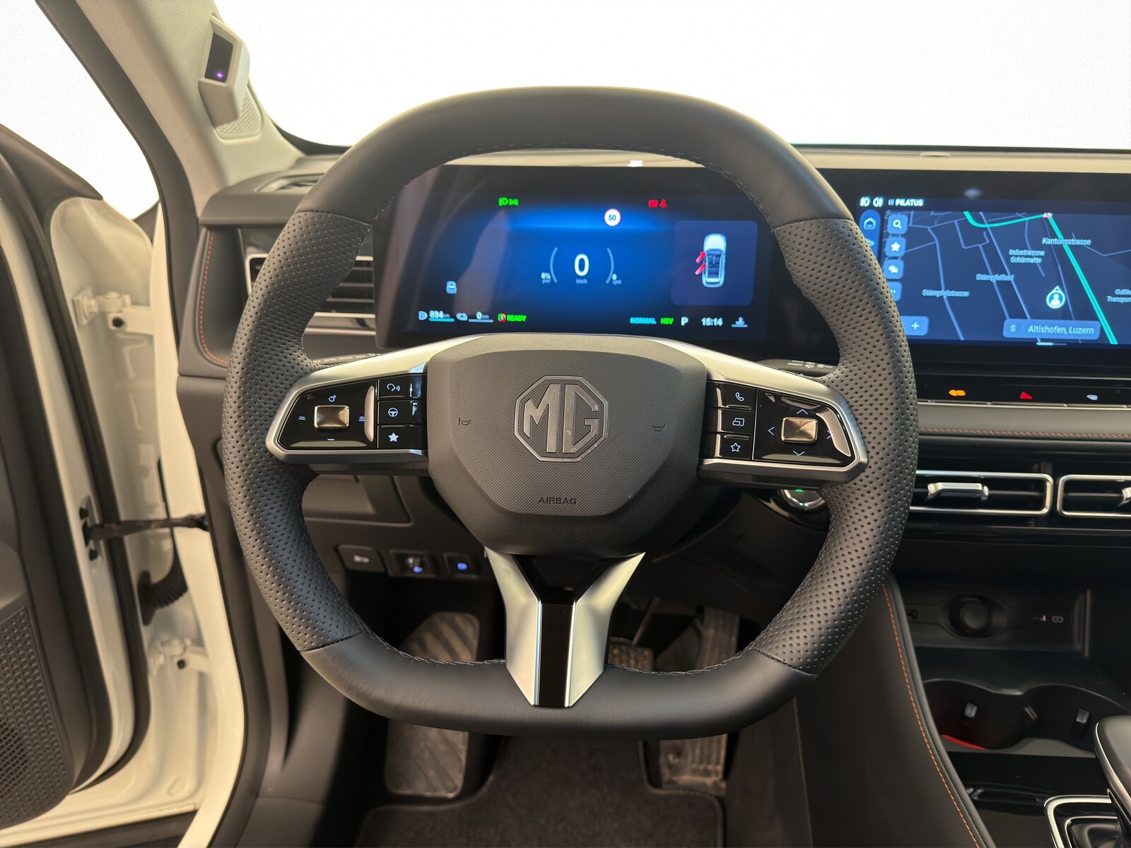 MG HS 1.5 PHEV Luxury, Hybride Rechargeable Essence/Électricité, Occasion / Utilisé, Automatique - 7