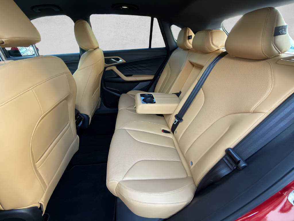 MG HS 1.5 Hybrid Luxury, Voll-Hybrid Benzin/Elektro, Occasion / Gebraucht, Automatik - 7