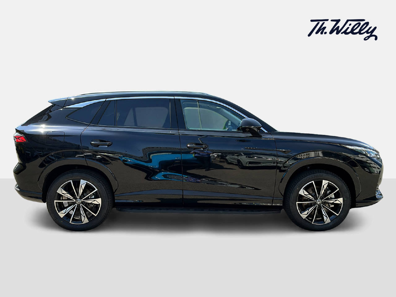 MG HS 1.5 PHEV Luxury, Plug-in-Hybrid Benzina/Elettrica, Auto dimostrativa, Automatico - 6
