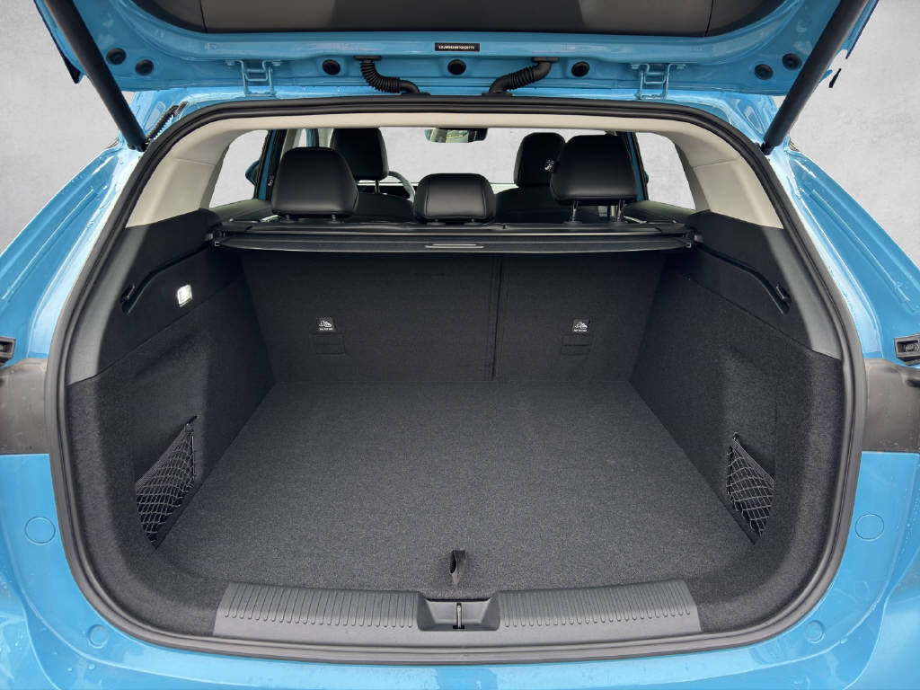 MG HS 1.5 Hybrid+ Luxury, Hybride Intégral Essence/Électricité, Voiture de démonstration, Automatique - 6