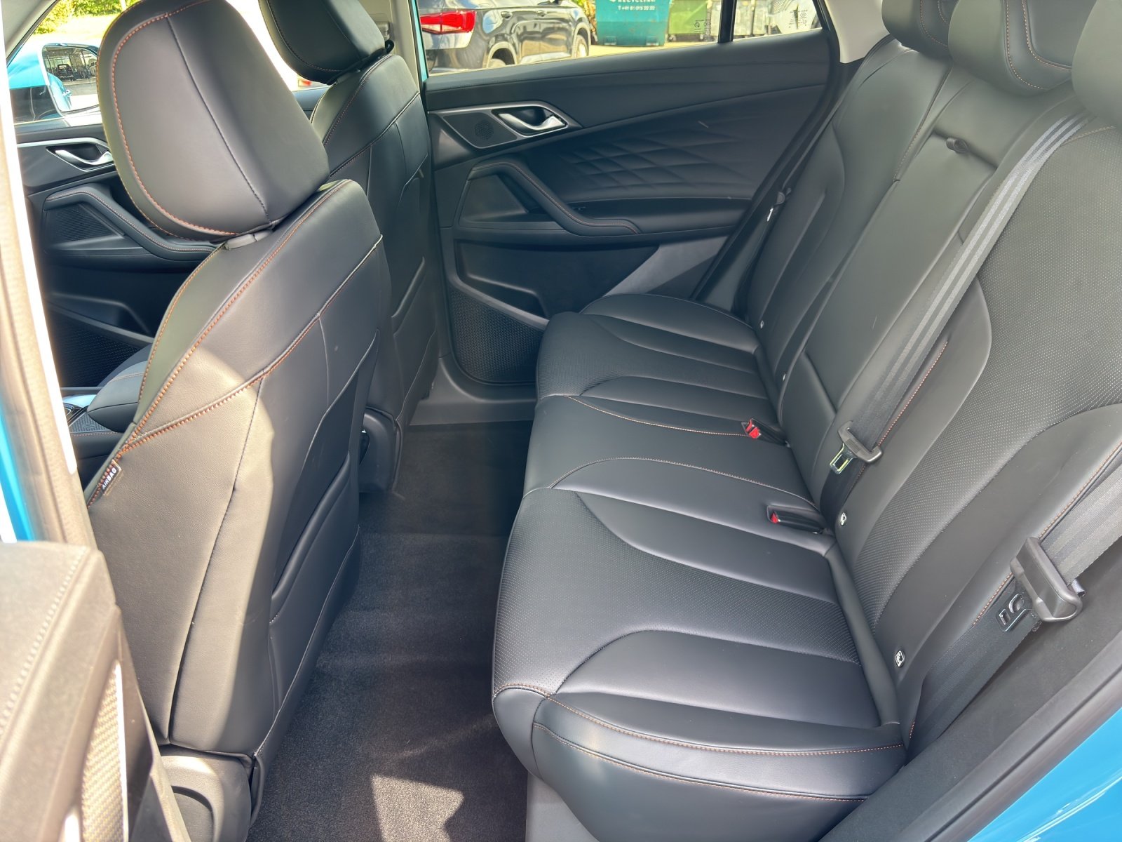 MG HS 1.5 Hybrid Luxury, Essence, Voiture de démonstration, Automatique - 5