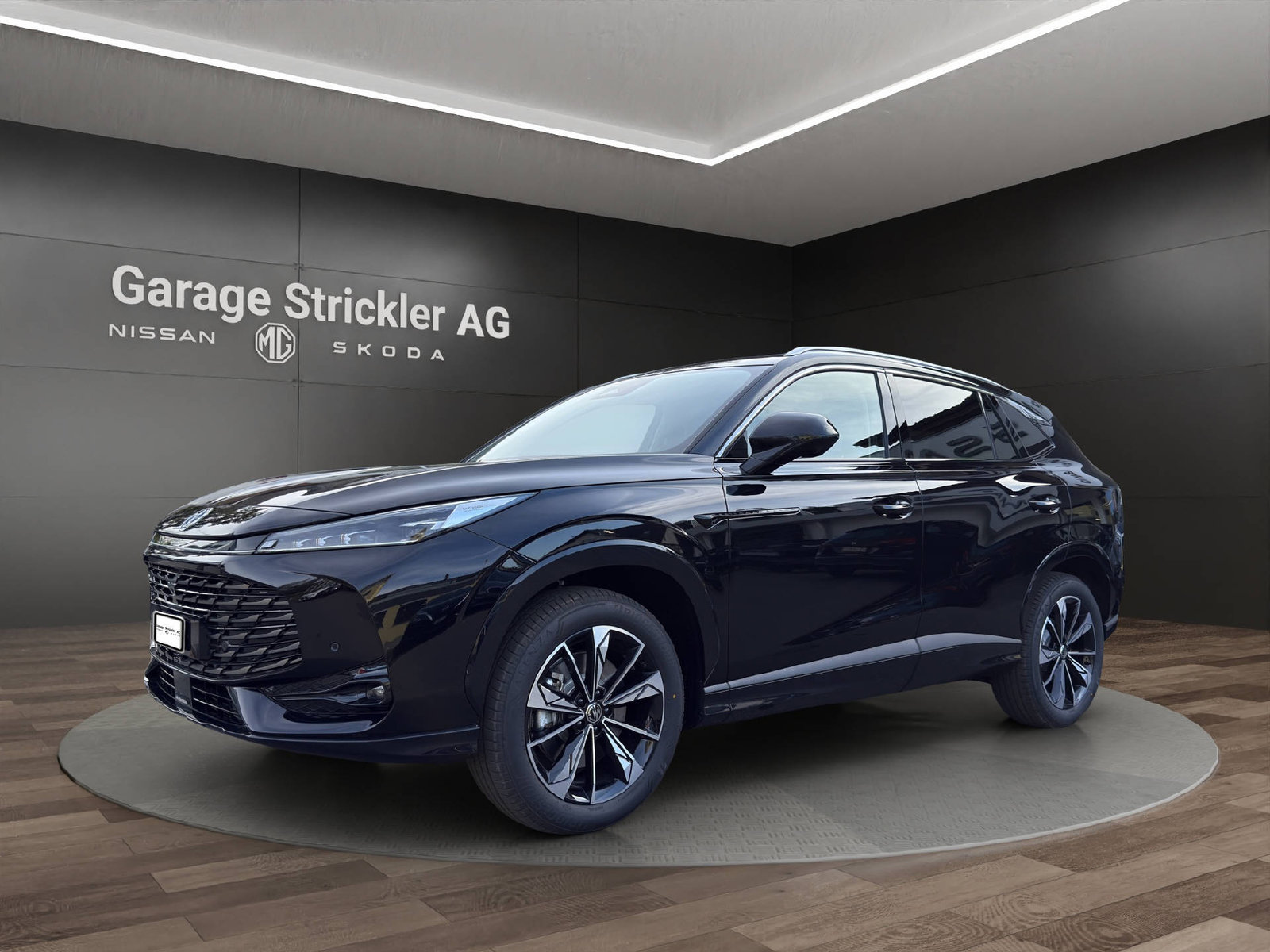 MG HS 1.5 Hybrid Luxury, Hybride Integrale Benzina/Elettrica, Auto dimostrativa, Automatico
