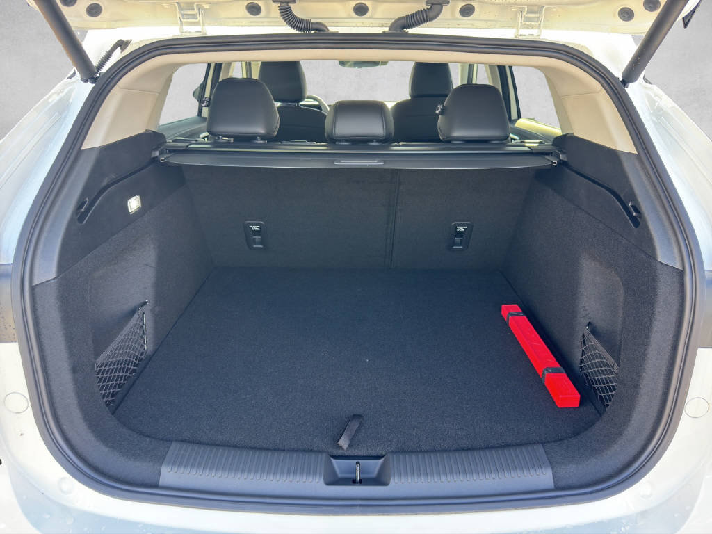 MG HS 1.5 Hybrid Luxury, Voll-Hybrid Benzin/Elektro, Vorführwagen, Automatik - 6