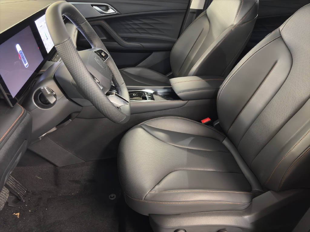 MG HS 1.5 Hybrid Luxury, Voll-Hybrid Benzin/Elektro, Vorführwagen, Automatik - 5