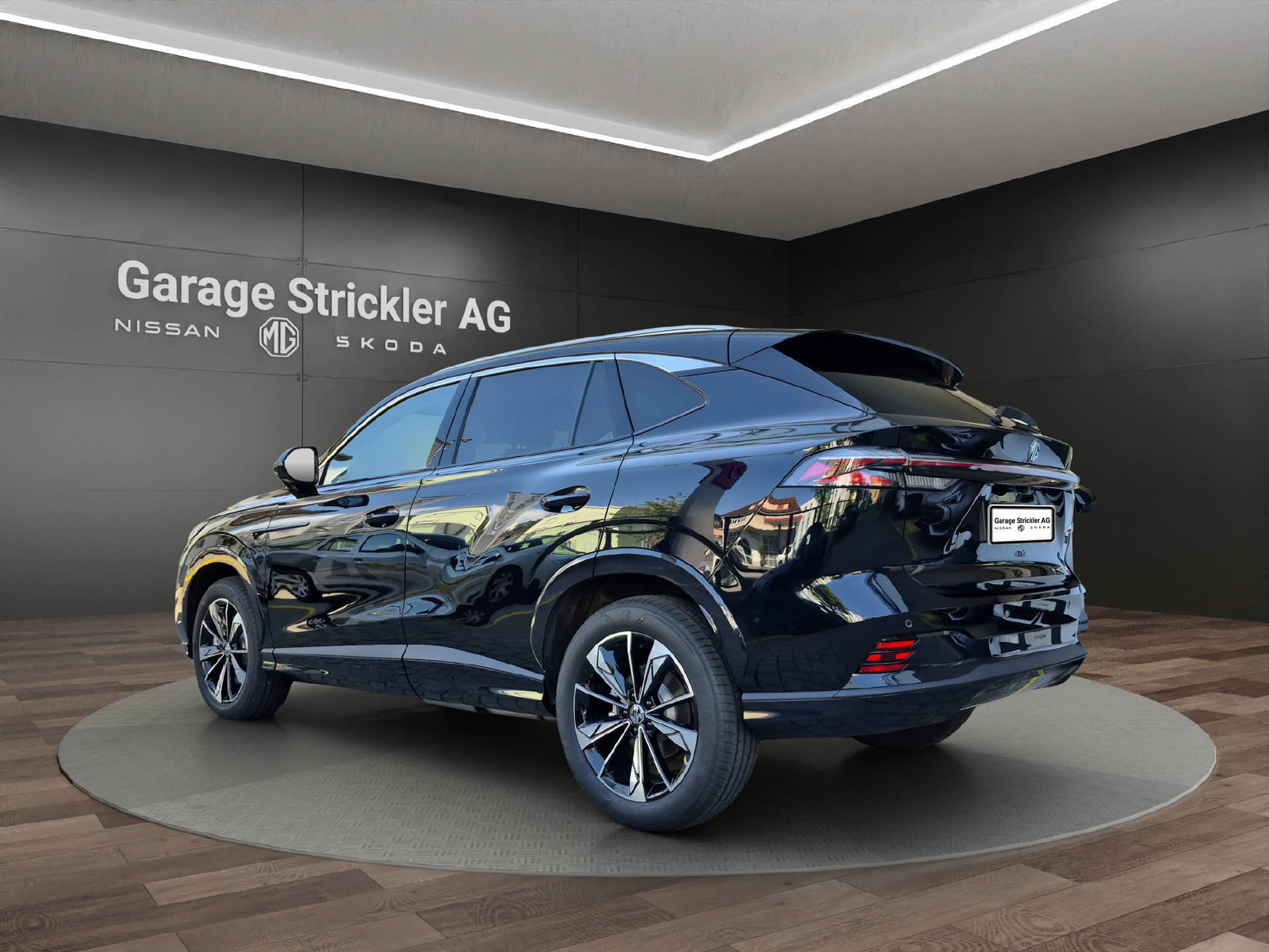 MG HS 1.5 Hybrid Luxury, Hybride Intégral Essence/Électricité, Voiture de démonstration, Automatique - 3