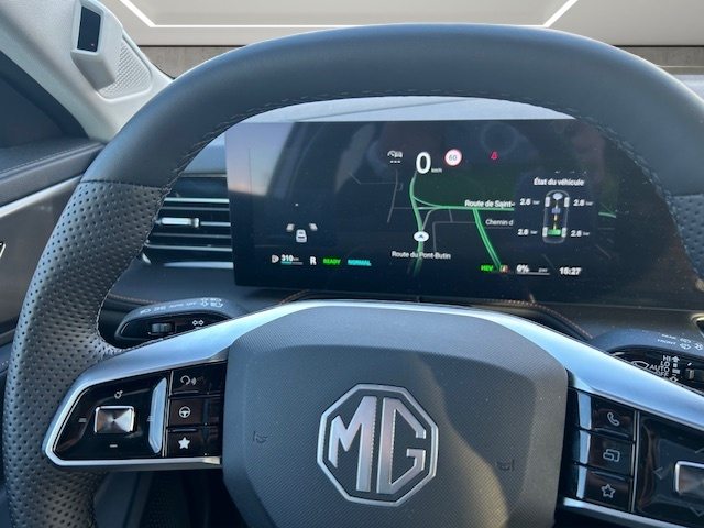 MG MG HS 1.5 Hybrid Luxury, Hybride Intégral Essence/Électricité, Voiture de démonstration, Automatique - 7