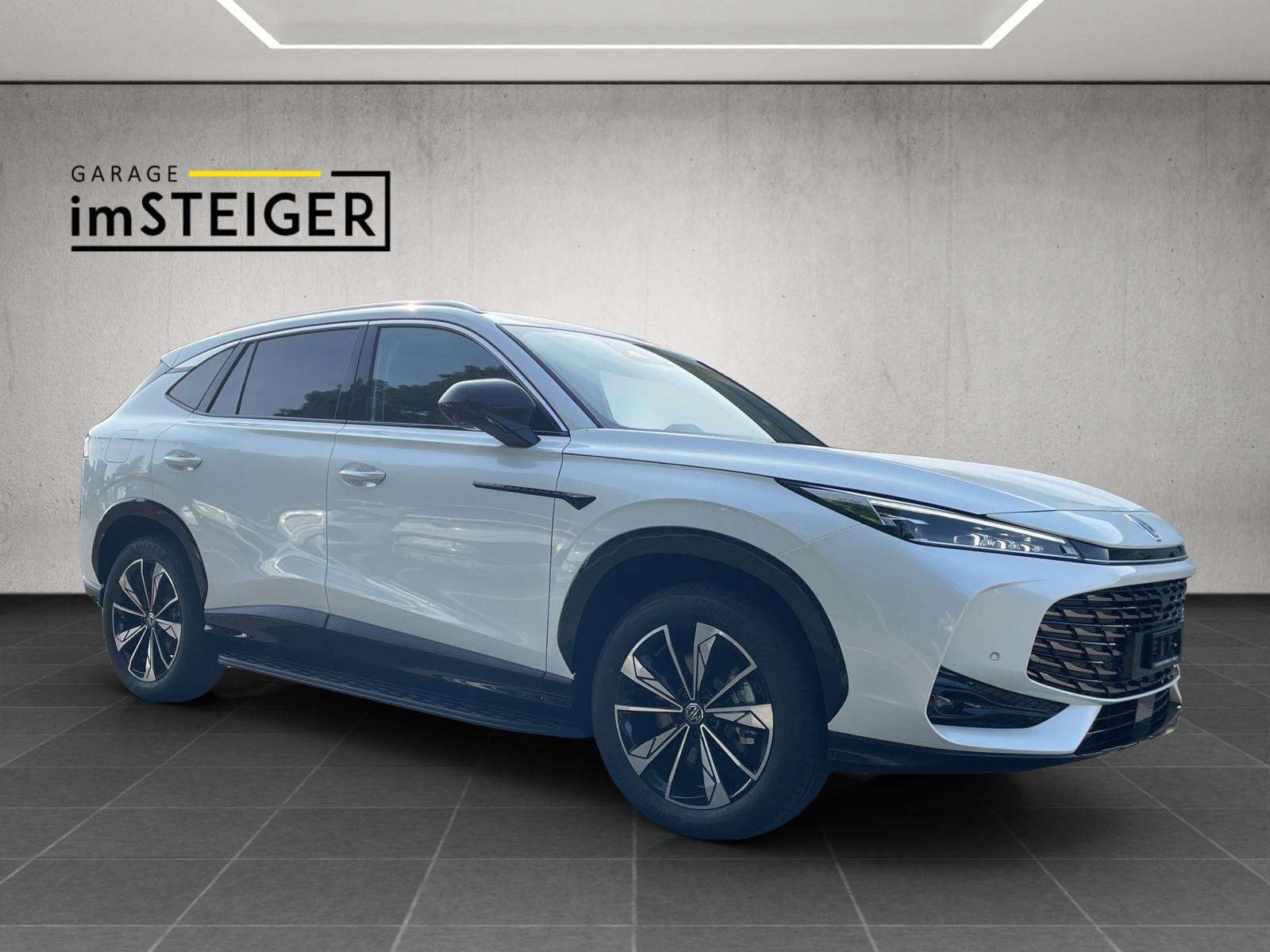 MG HS 1.5 PHEV Luxury, Plug-in-Hybrid Benzin/Elektro, Neuwagen, Automat - 7