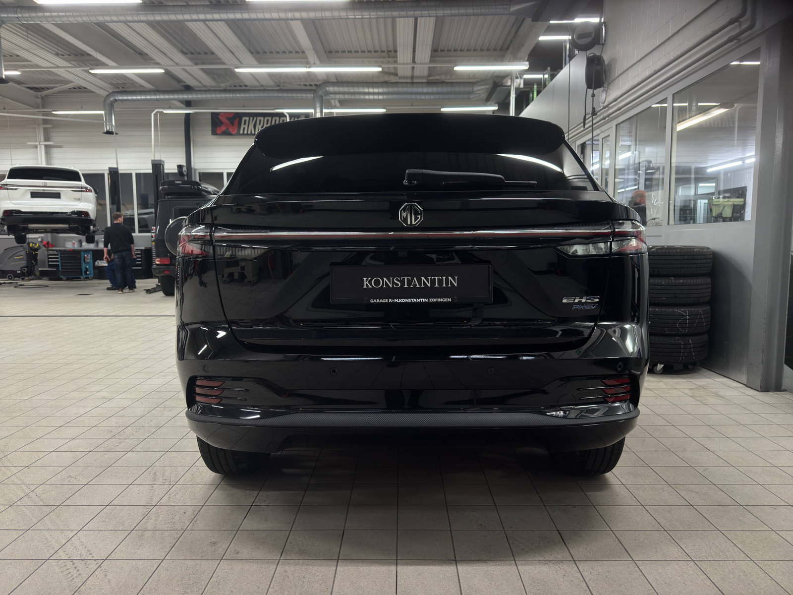 MG HS 1.5 PHEV Luxury, Plug-in-Hybrid Benzin/Elektro, Neuwagen, Automat - 6