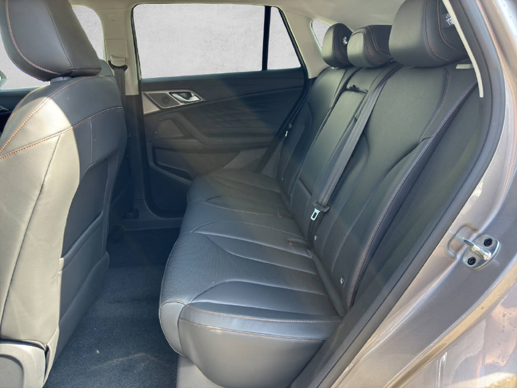 MG HS 1.5 PHEV Luxury, Plug-in-Hybrid Petrol/Electric, Ex-demonstrator, Automatic - 7