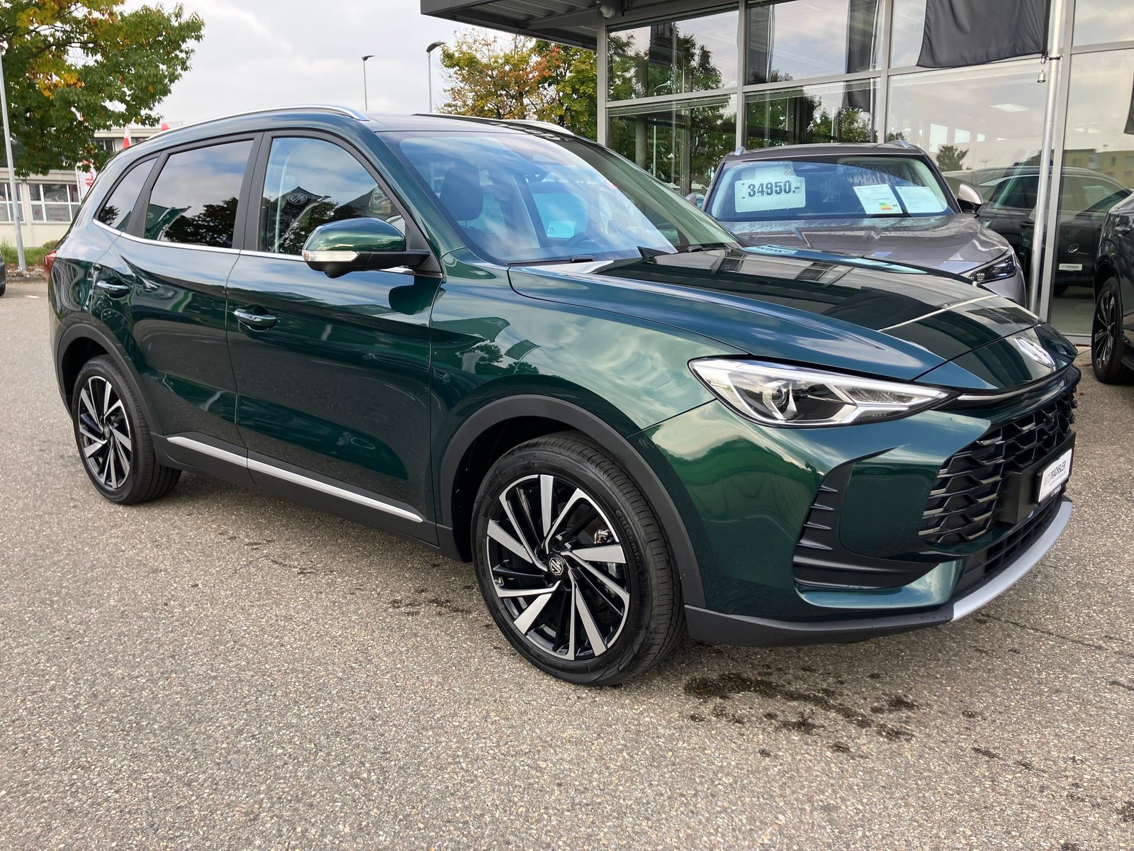MG ZS 1.5 Hybrid+ Luxury, Hybride Integrale Benzina/Elettrica, Auto nuove, Automatico - 3