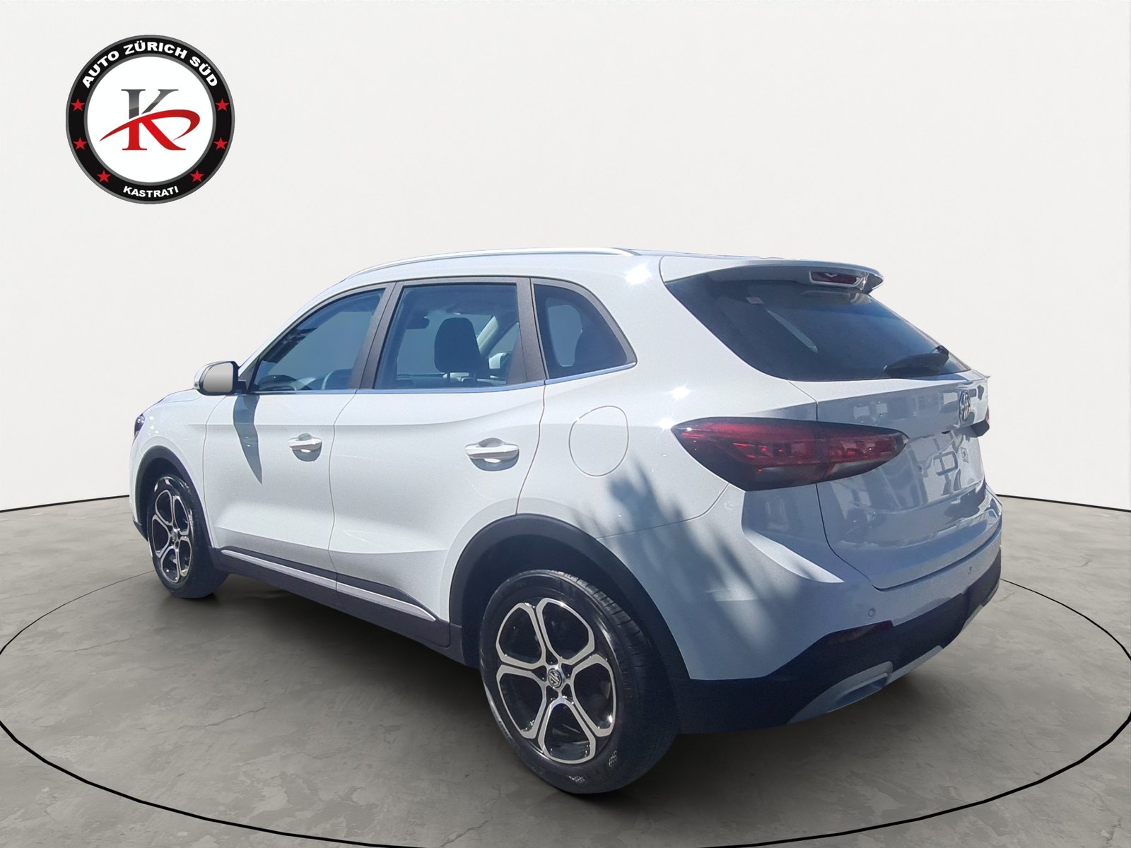 MG ZS 1.5 HEV Comfort, Hybride Intégral Essence/Électricité, Voiture nouvelle, Automatique - 4