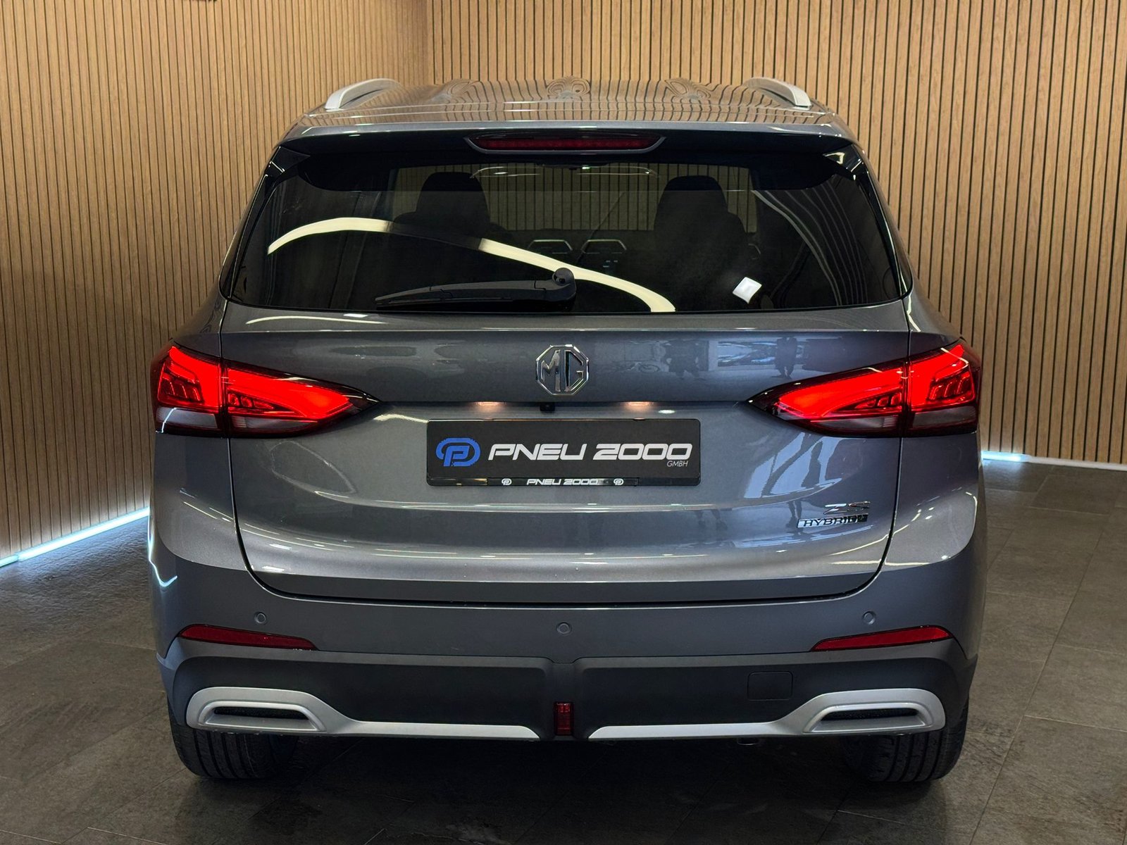 MG ZS 1.5 HEV Luxury, Hybride Integrale Benzina/Elettrica, Auto nuove, Automatico - 5