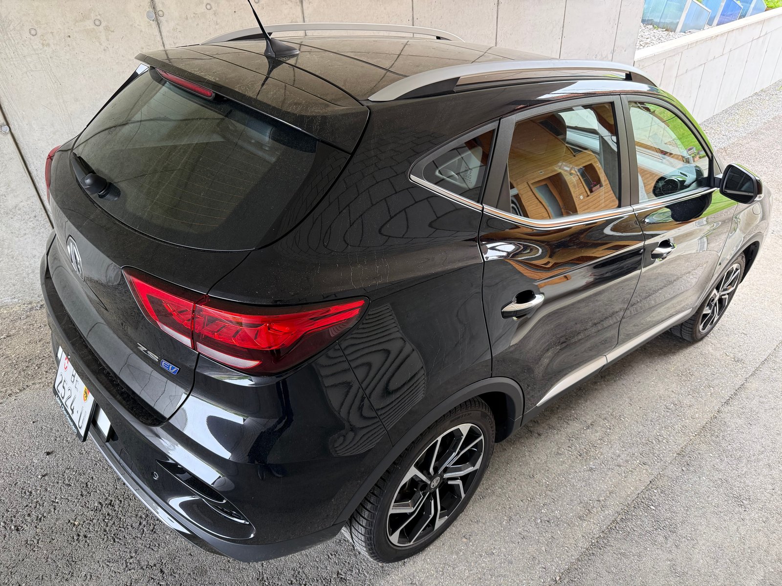 MG ZS EV 70kWh Luxury, Elektro, Occasion / Gebraucht, Automatik - 2