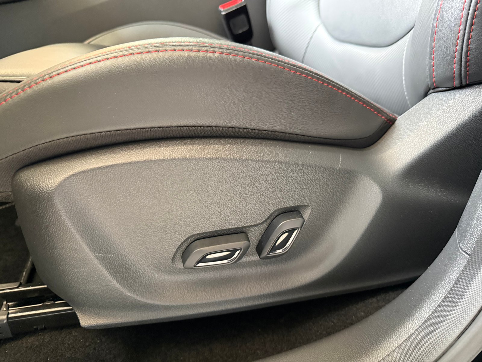 MG ZS EV 70kWh Luxury, Elektro, Occasion / Gebraucht, Automatik - 6