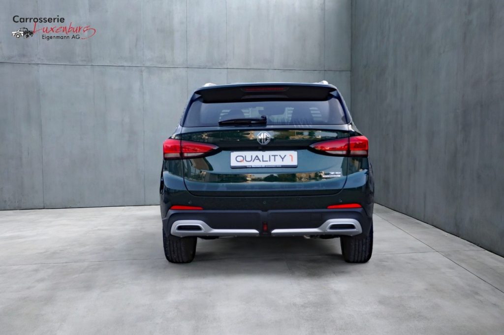 MG ZS 1.5 HEV Luxury, Hybride Intégral Essence/Électricité, Voiture de démonstration, Automatique - 4