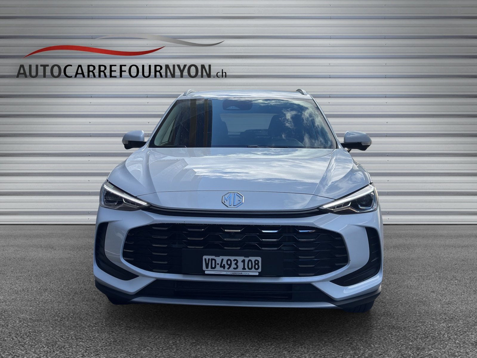 MG ZS 1.5 Hybrid+ Luxury, Hybride Integrale Benzina/Elettrica, Auto dimostrativa, Automatico - 2