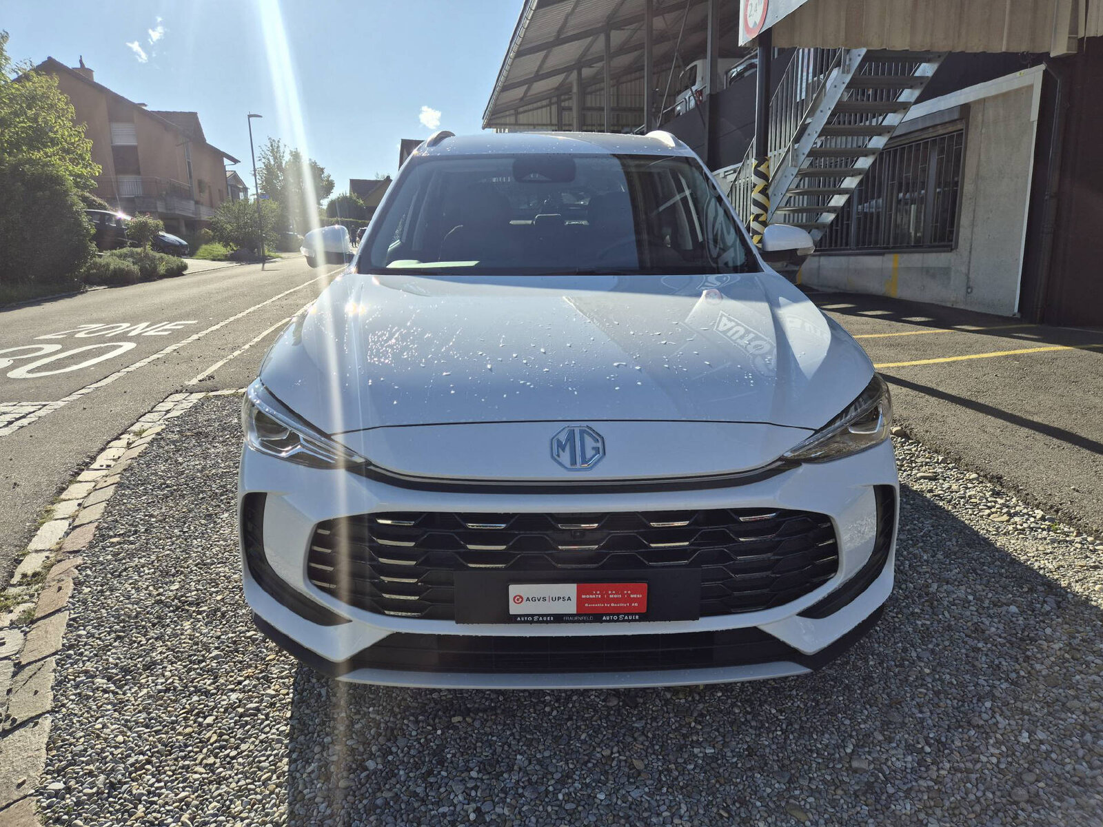 MG ZS 1.5 Hybrid+ Luxury, Voll-Hybrid Benzin/Elektro, Neues Fahrzeug mit Tageszulassung, Automatik - 4