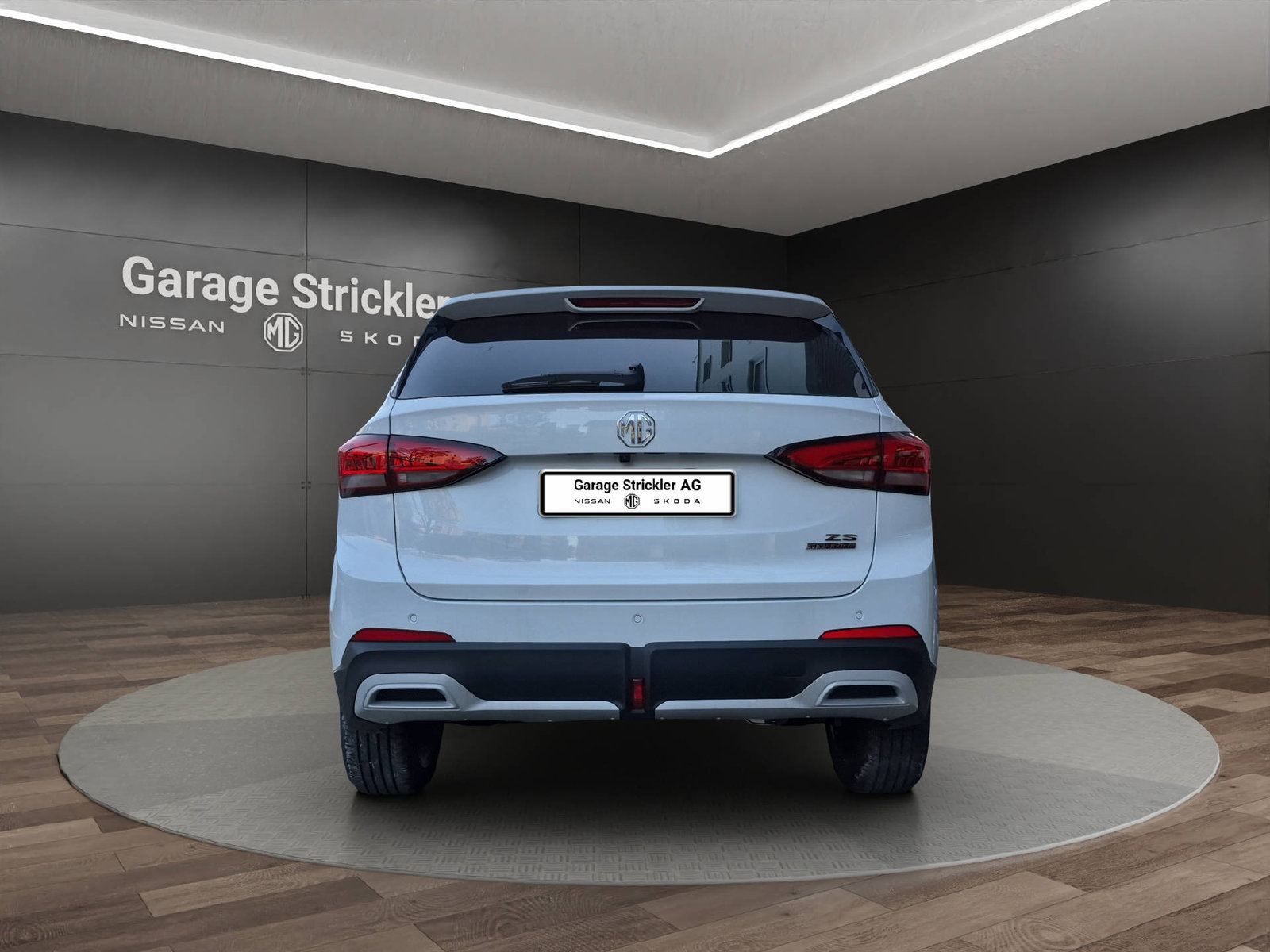 MG ZS 1.5 Hybrid+ Luxury, Hybride Intégral Essence/Électricité, Voiture nouvelle, Automatique - 4