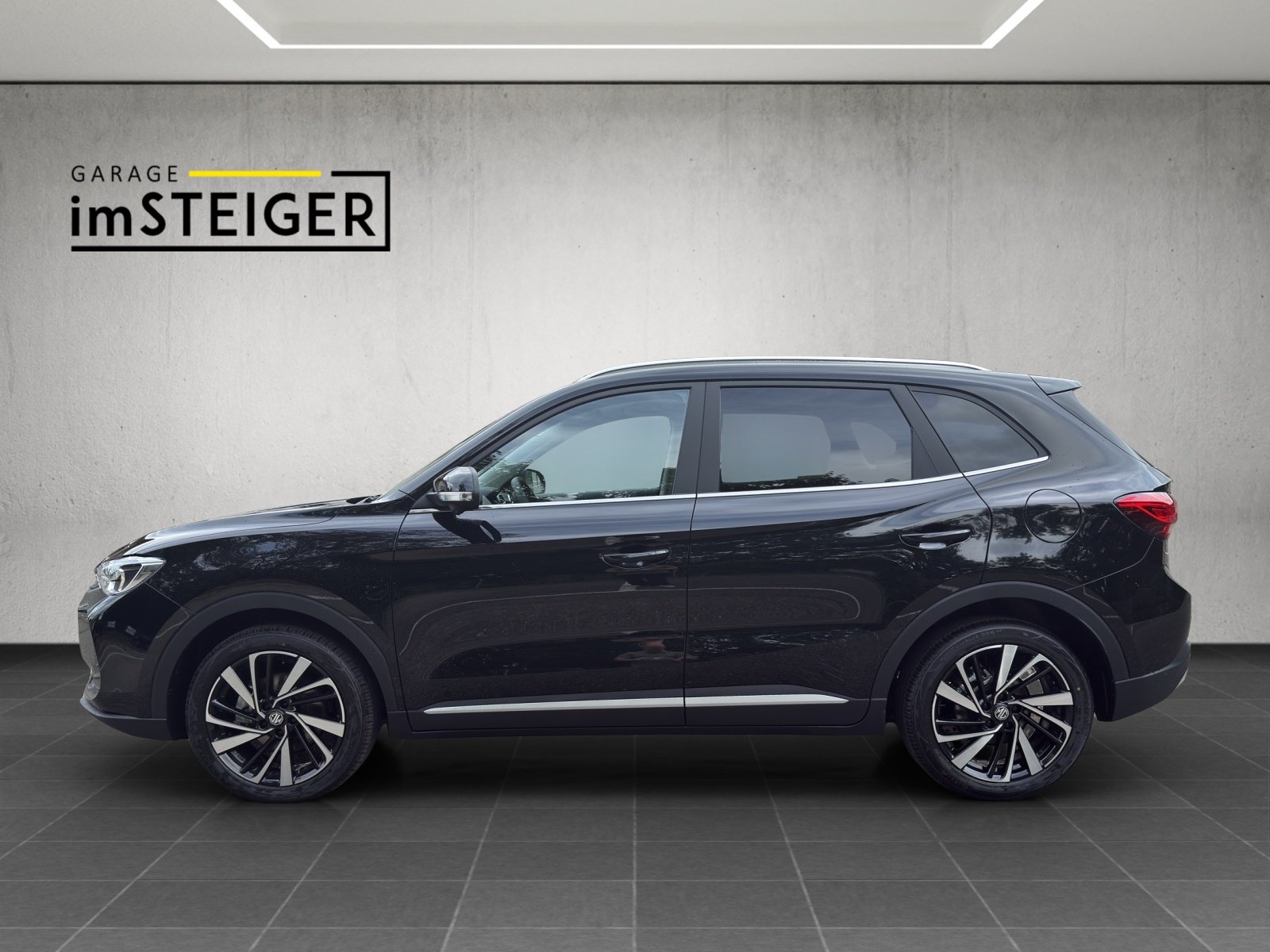 MG ZS 1.5 Hybrid+ Luxury, Hybride Integrale Benzina/Elettrica, Auto nuove, Automatico - 2