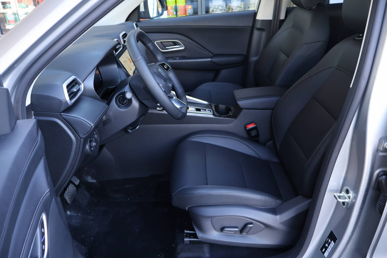 MG ZS 1.5 Hybrid+ Luxury, Hybride Integrale Benzina/Elettrica, Auto nuove, Automatico - 7