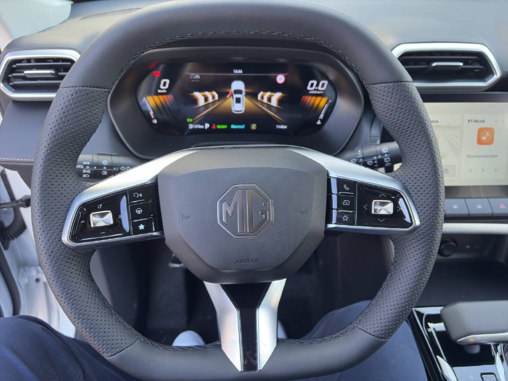 MG ZS 1.5 Hybrid+ Luxury, Hybride Intégral Essence/Électricité, Voiture nouvelle, Automatique - 6