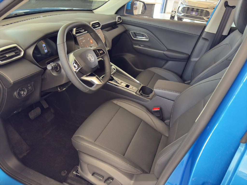 MG ZS 1.5 Hybrid+ Luxury, Hybride Integrale Benzina/Elettrica, Auto nuove, Automatico - 5