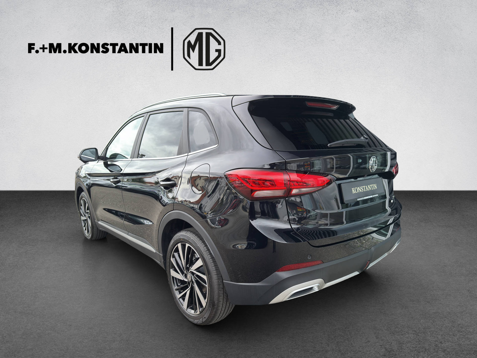 MG ZS 1.5 Hybrid+ Luxury, Full-Hybrid Petrol/Electric, New car, Automatic - 5