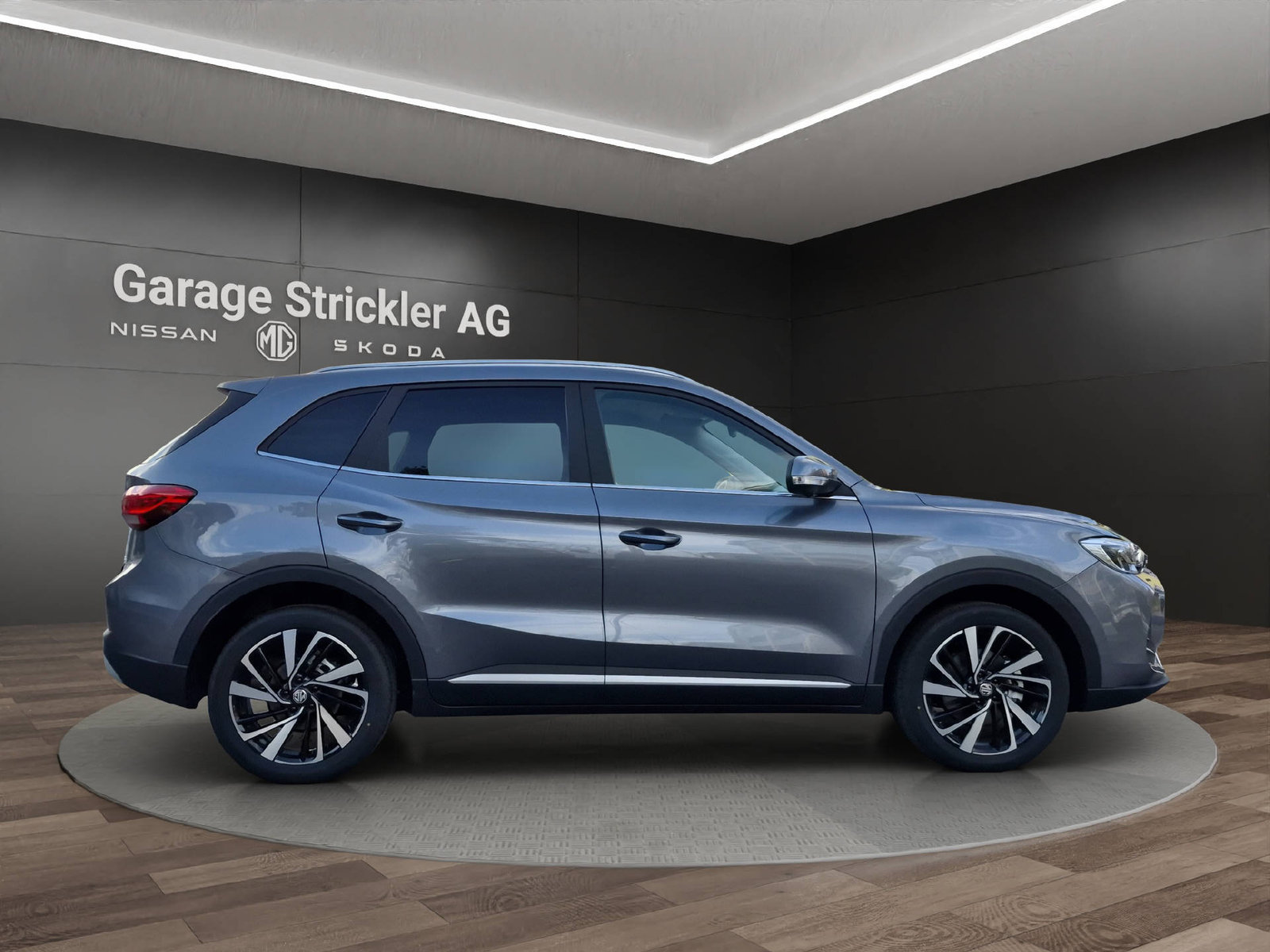 MG ZS 1.5 Hybrid+ Luxury, Voll-Hybrid Benzin/Elektro, Neuwagen, Automatik - 6