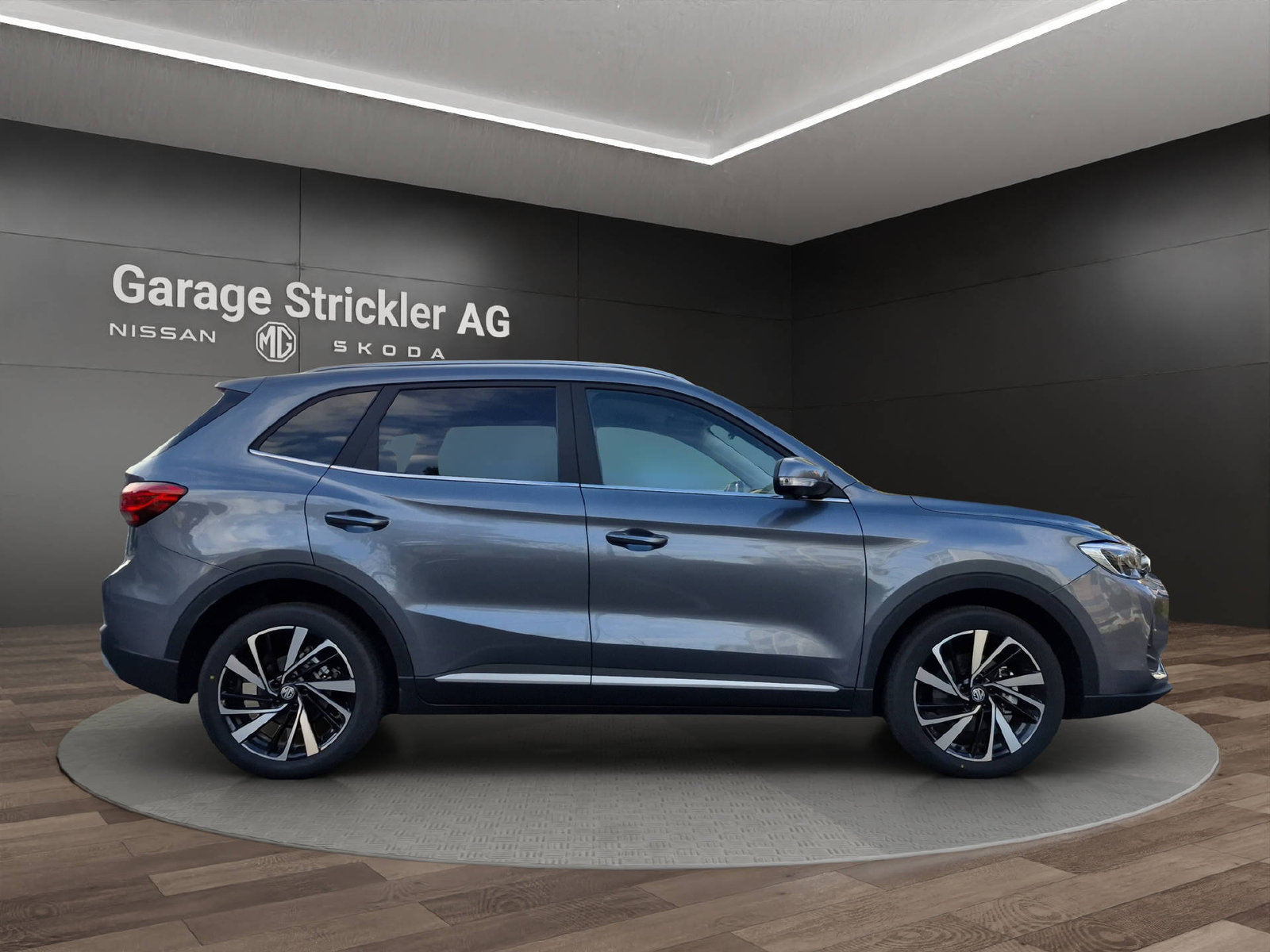 MG ZS 1.5 Hybrid+ Luxury, Voll-Hybrid Benzin/Elektro, Neuwagen, Automatik - 6