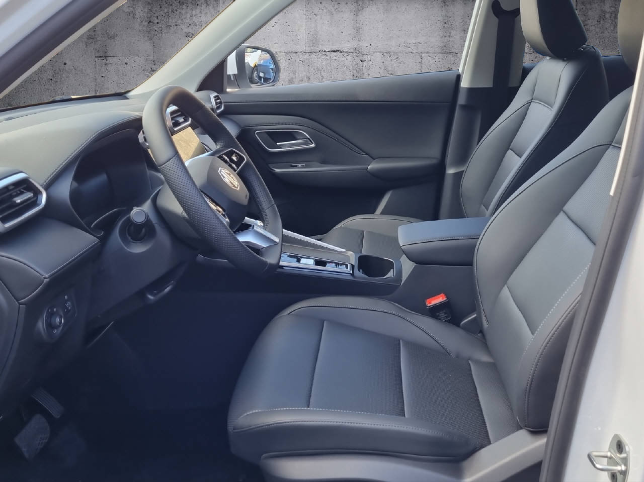 MG ZS 1.5 Hybrid+ Luxury, Hybride Integrale Benzina/Elettrica, Auto nuove, Automatico - 6