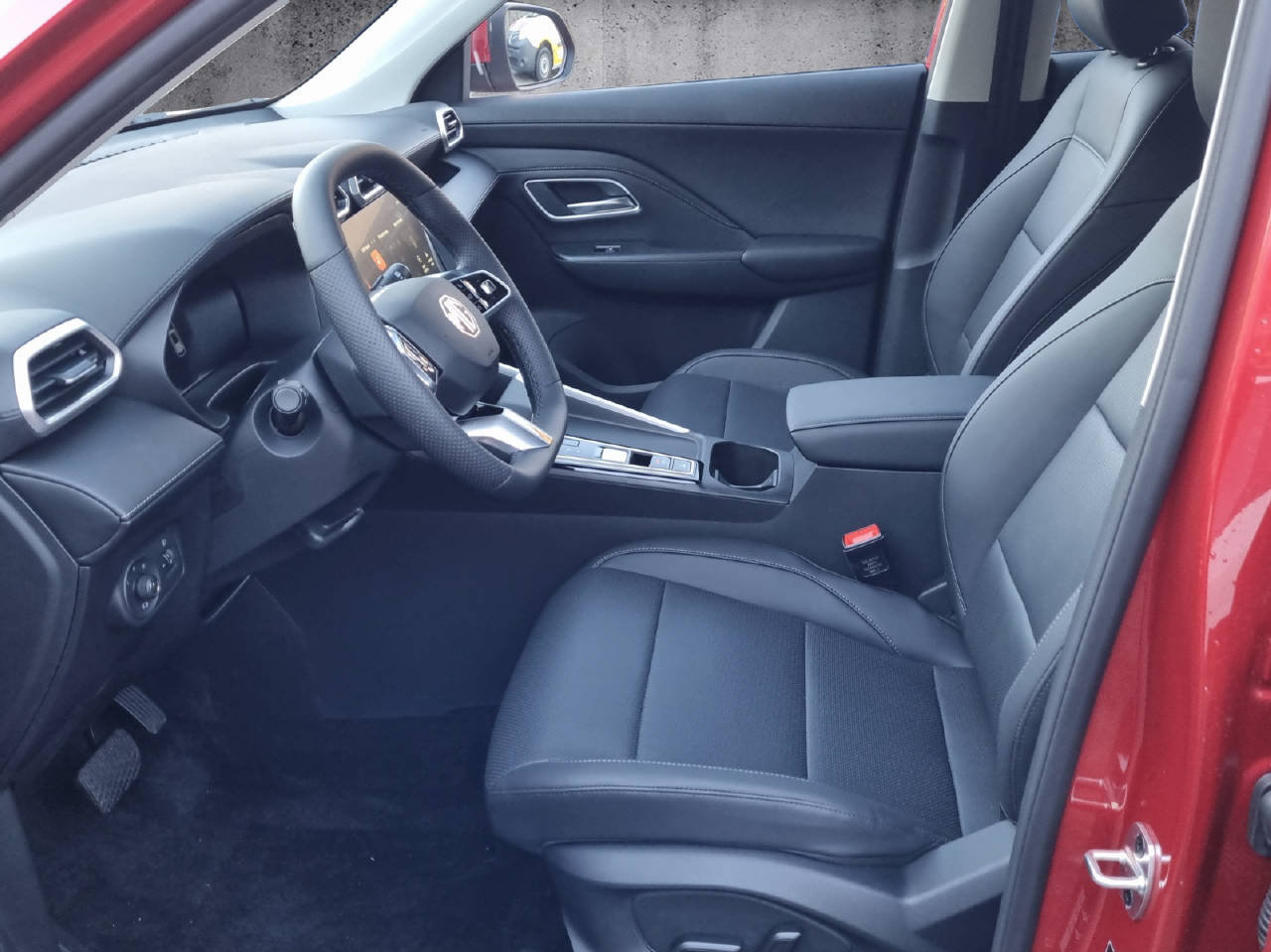 MG ZS 1.5 Hybrid+ Luxury, Hybride Integrale Benzina/Elettrica, Auto nuove, Automatico - 6