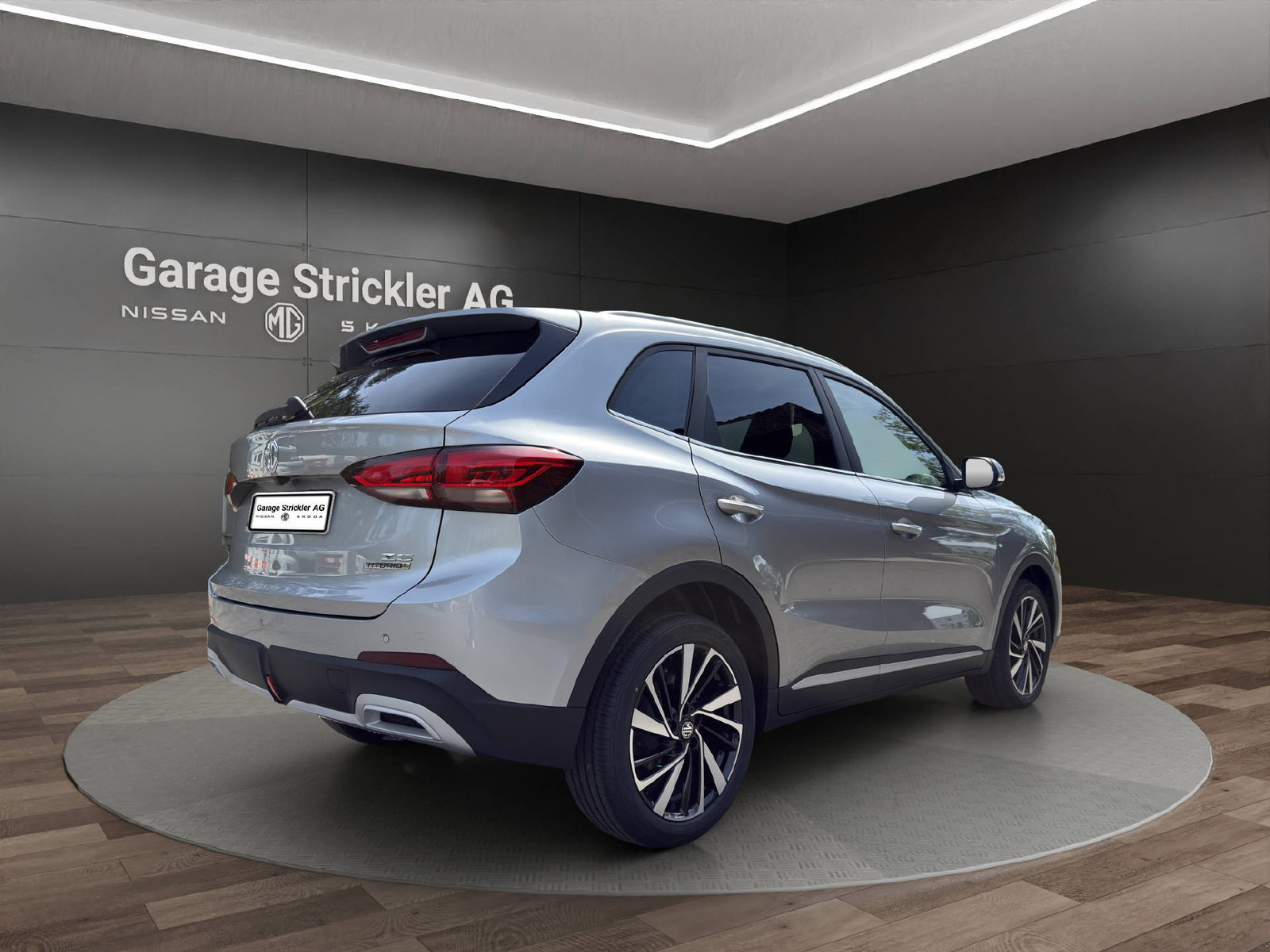 MG ZS 1.5 Hybrid+ Luxury, Hybride Intégral Essence/Électricité, Voiture nouvelle, Automatique - 5