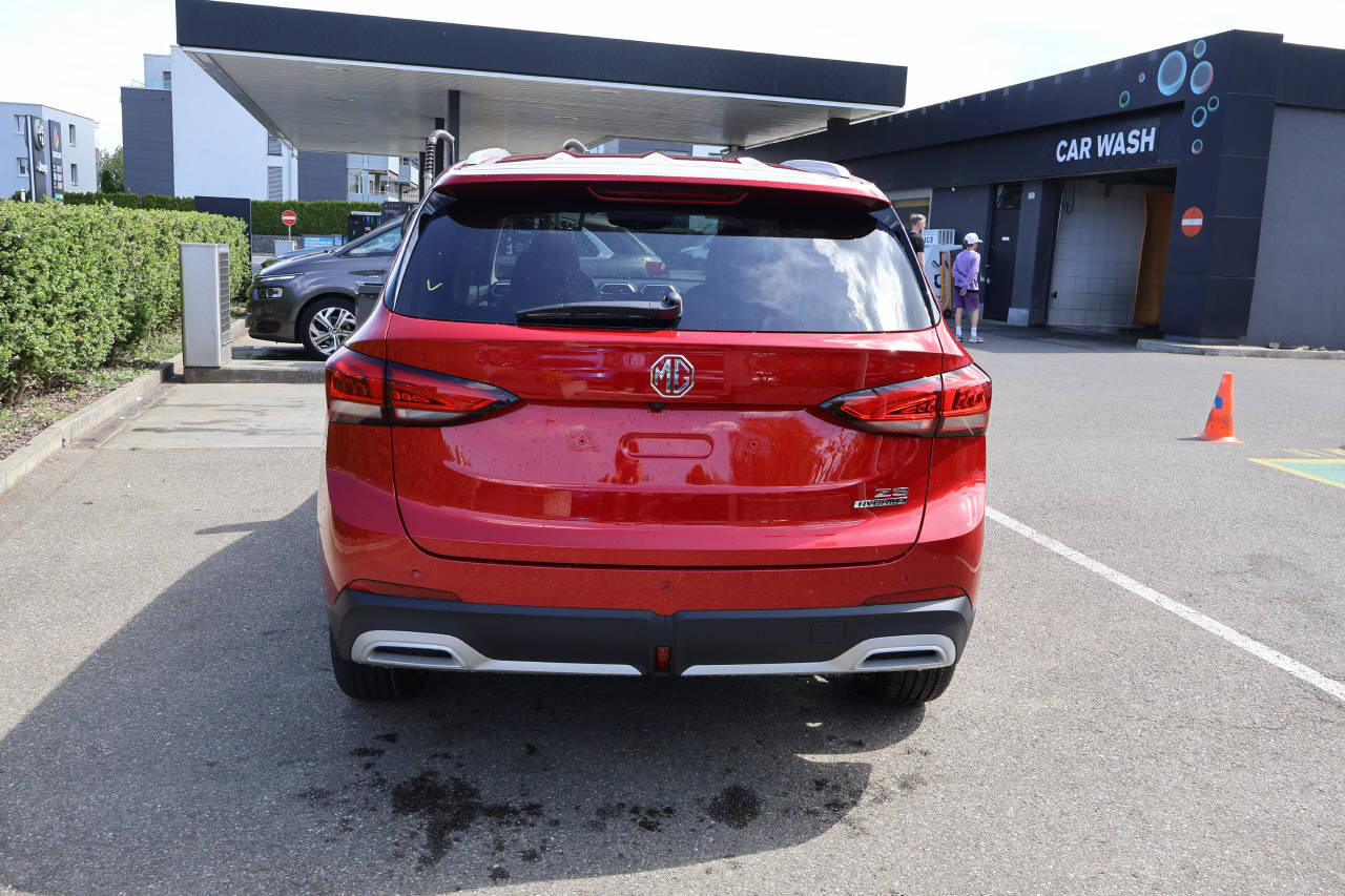 MG ZS 1.5 Hybrid+ Luxury, Hybride Intégral Essence/Électricité, Voiture nouvelle, Automatique - 4