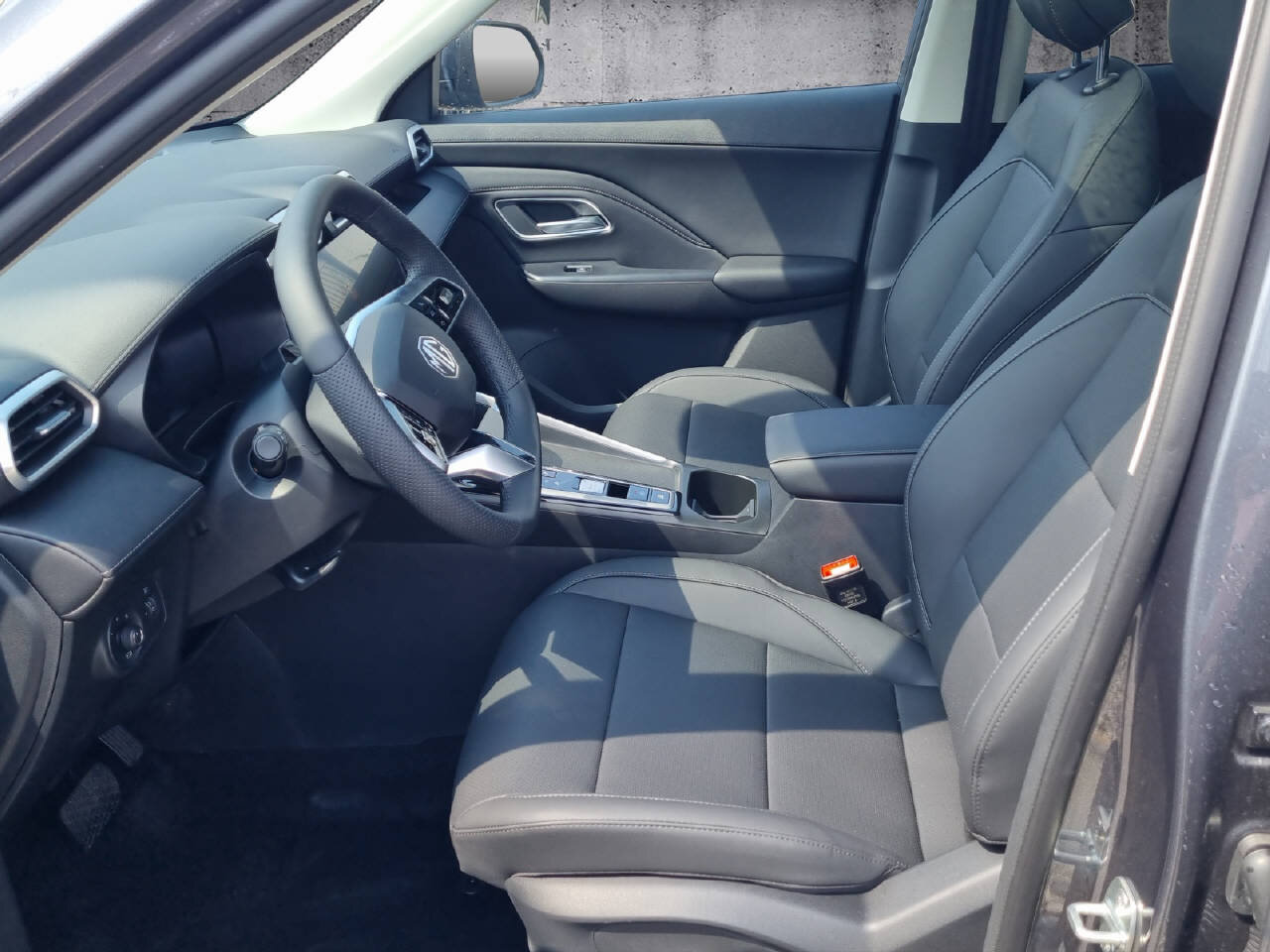 MG ZS 1.5 Hybrid+ Luxury, Hybride Integrale Benzina/Elettrica, Auto nuove, Automatico - 5