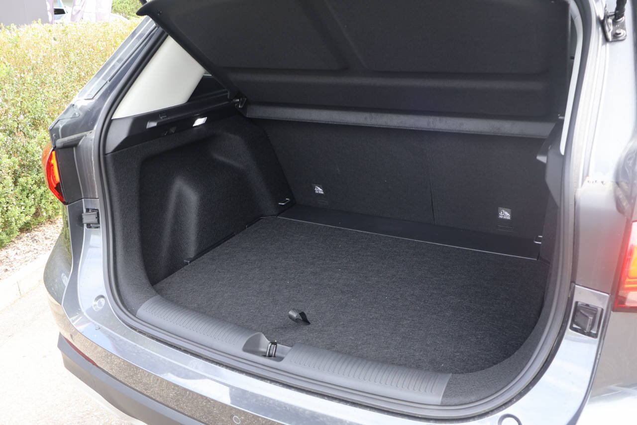 MG ZS 1.5 Hybrid+ Luxury, Hybride Integrale Benzina/Elettrica, Auto nuove, Automatico - 5