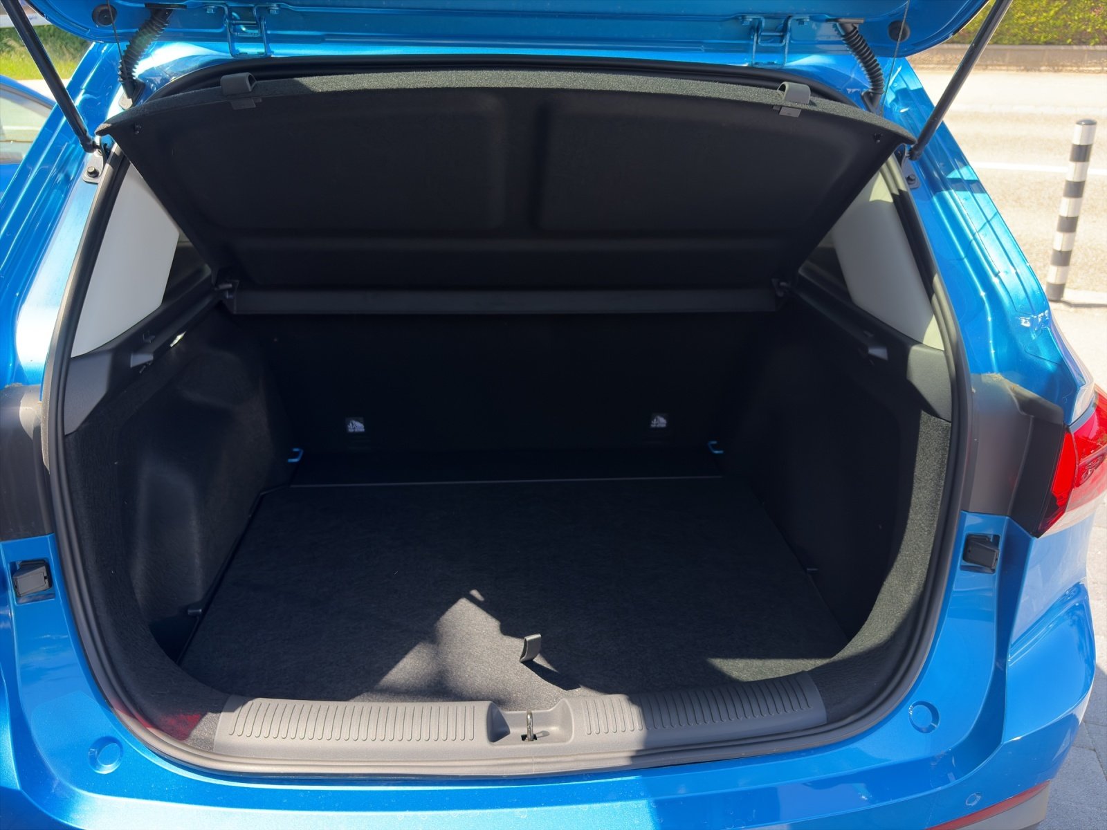MG ZS 1.5 Hybrid+ Luxury, Essence, Voiture nouvelle, Automatique - 7