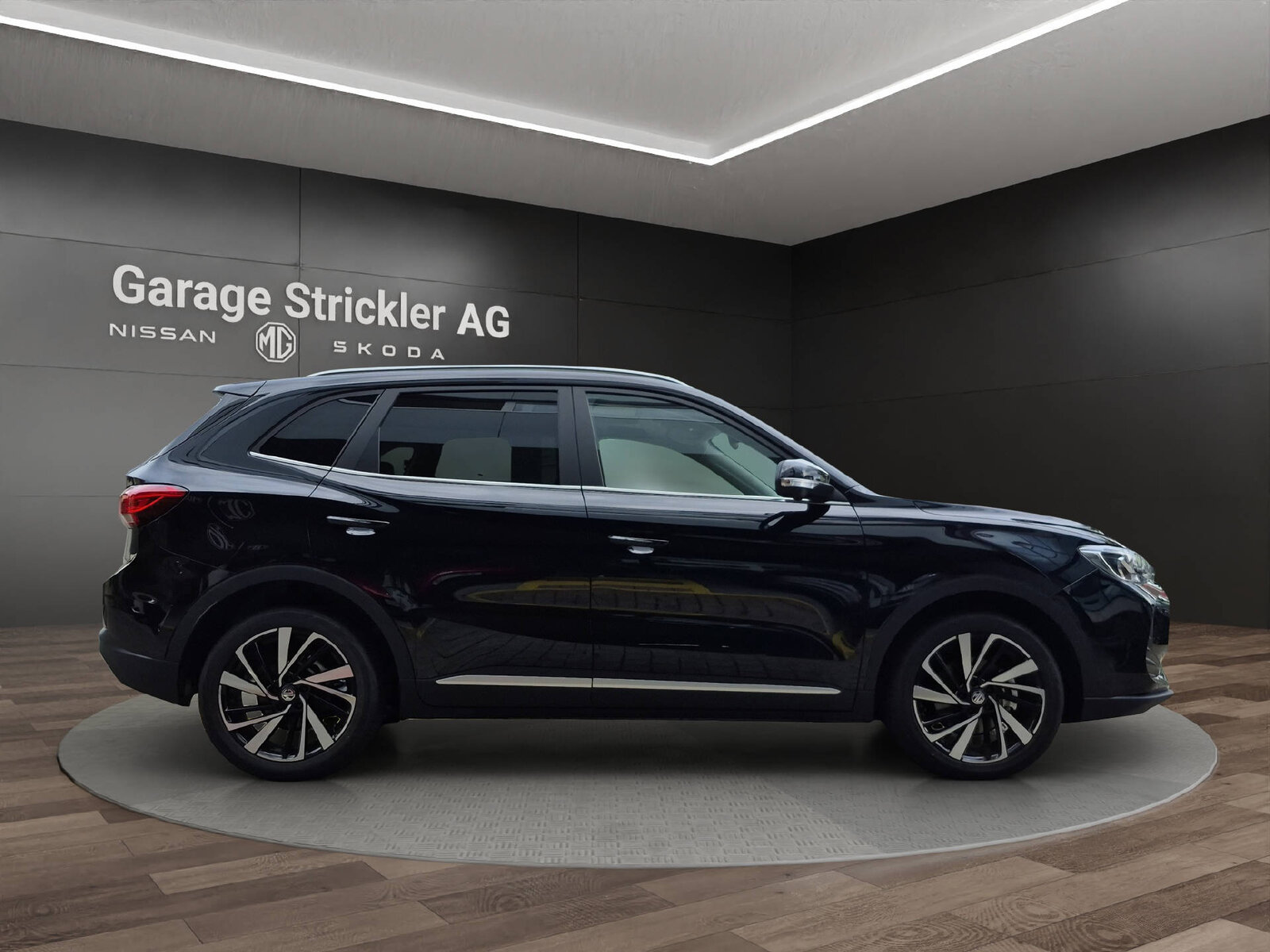 MG ZS 1.5 Hybrid+ Luxury Sunroof, Hybride Intégral Essence/Électricité, Voiture nouvelle, Automatique - 6