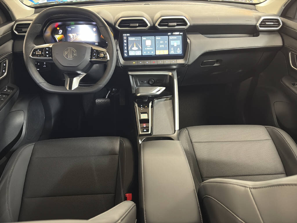 MG ZS 1.5 Hybrid+ Luxury, Voll-Hybrid Benzin/Elektro, Neuwagen, Automatik - 7