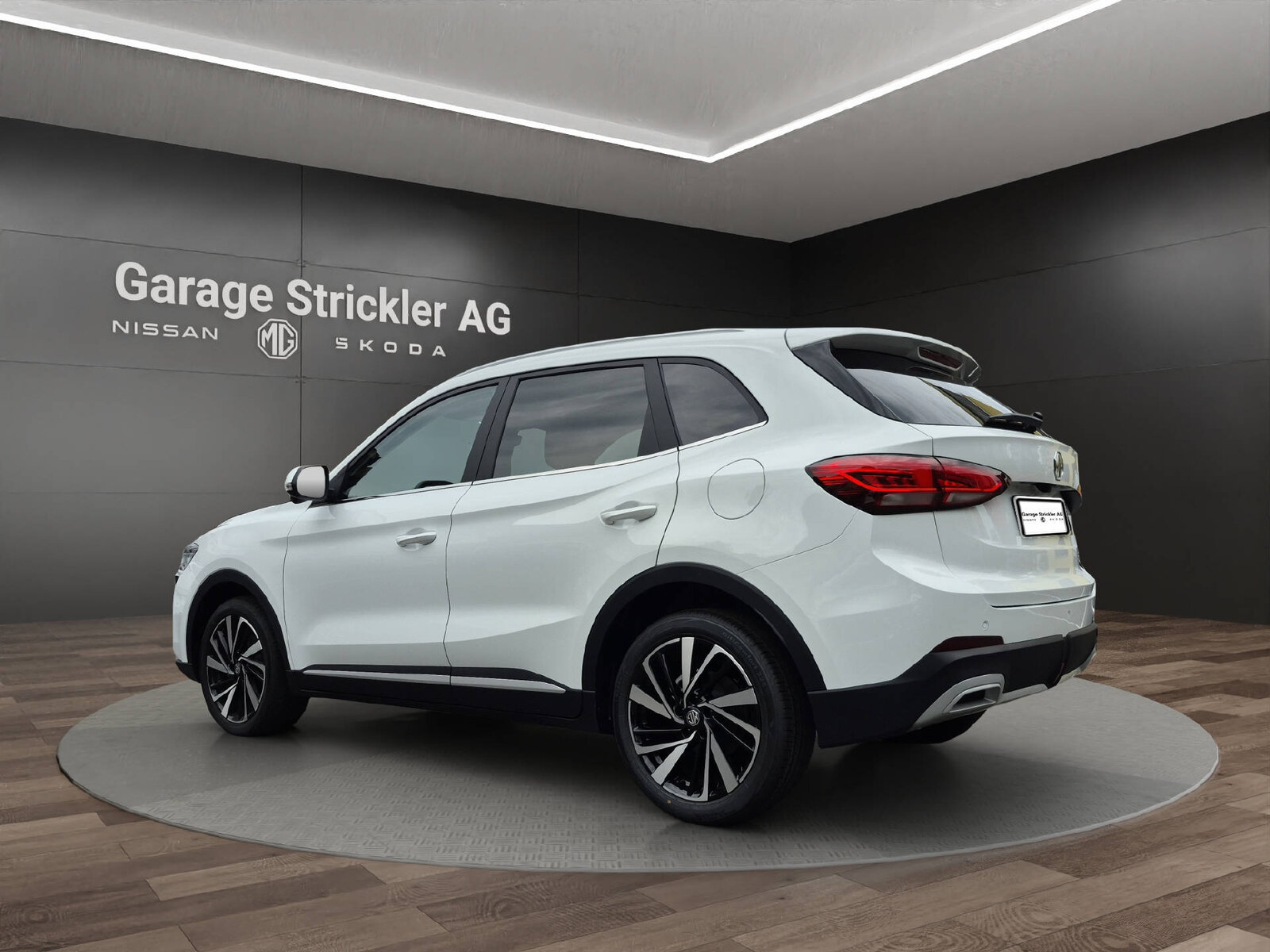 MG ZS 1.5 Hybrid+ Luxury Sunroof, Hybride Intégral Essence/Électricité, Voiture nouvelle, Automatique - 3