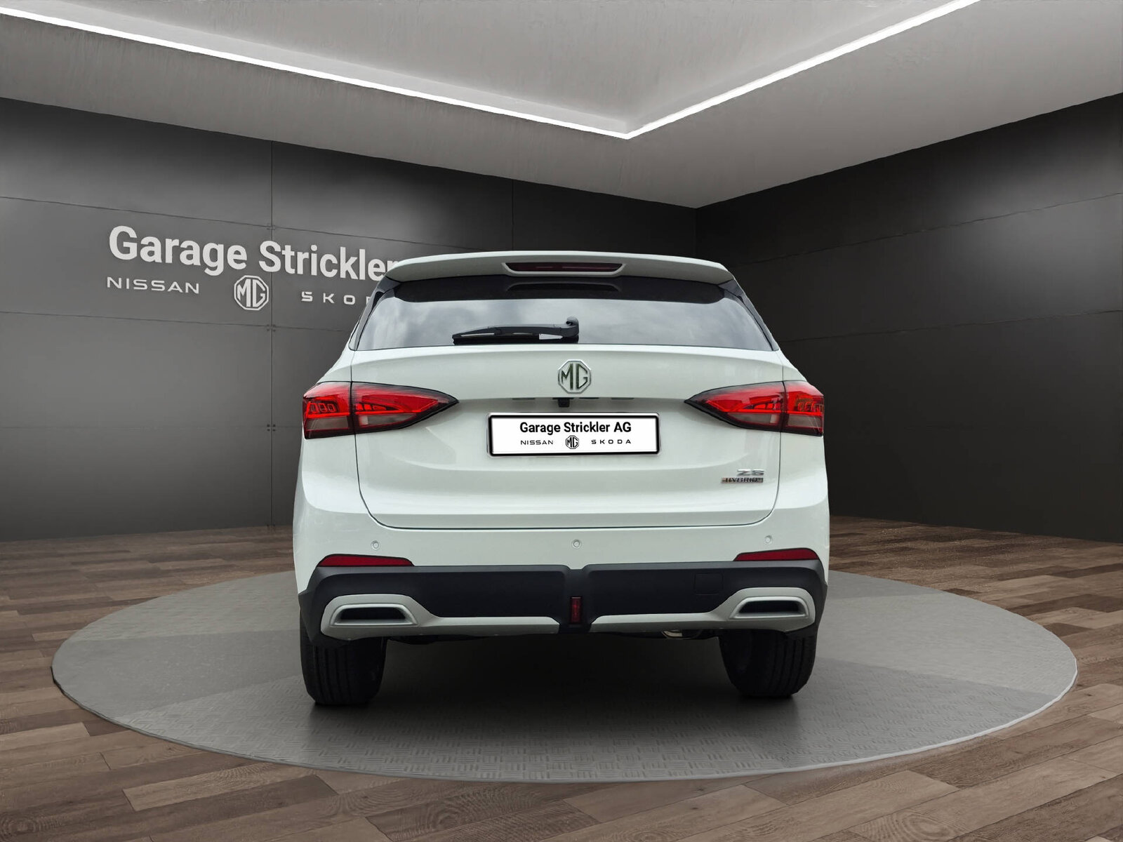 MG ZS 1.5 Hybrid+ Luxury Sunroof, Hybride Intégral Essence/Électricité, Voiture nouvelle, Automatique - 4