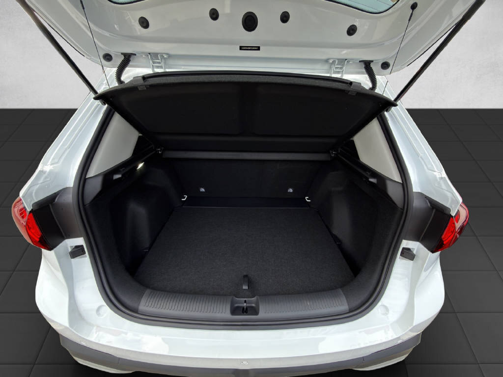 MG ZS 1.5 Hybrid+ Luxury, Hybride Intégral Essence/Électricité, Voiture nouvelle, Automatique - 6